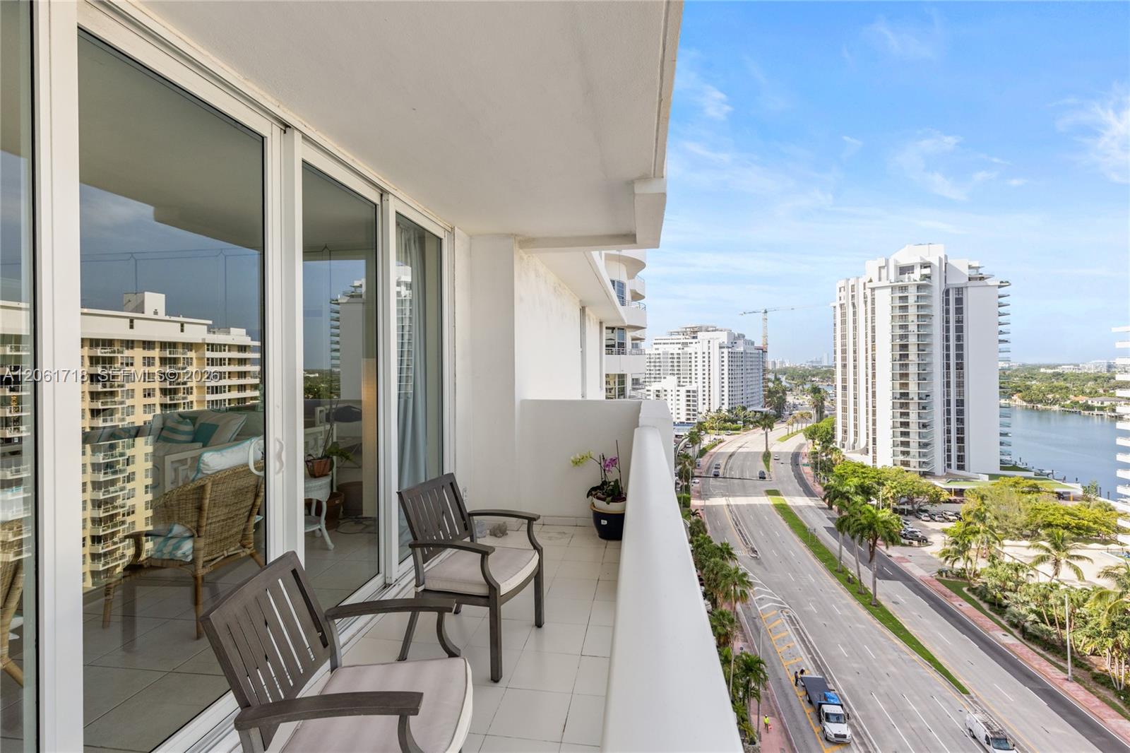 5601 Collins Ave # 1515