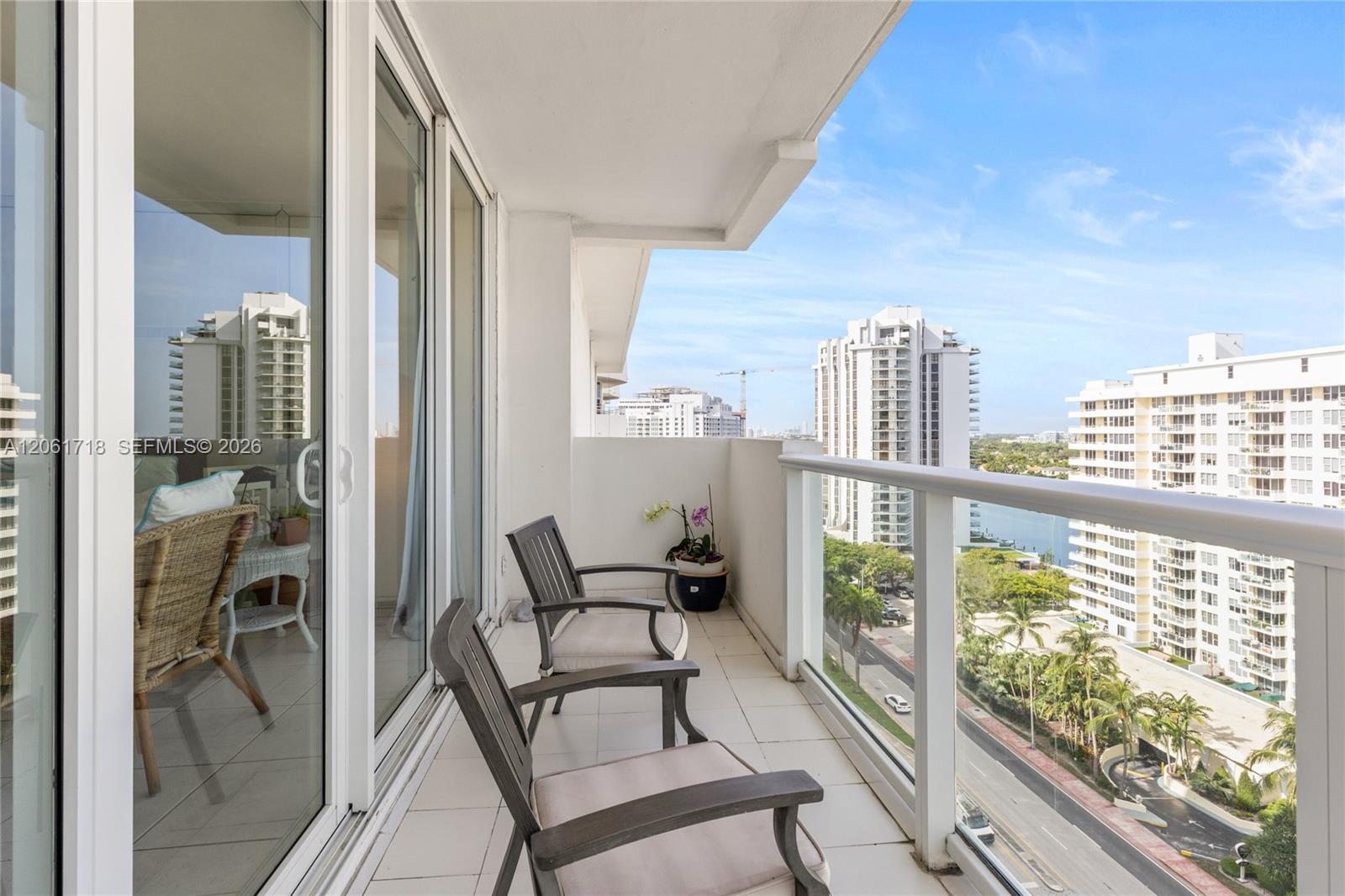 5601 Collins Ave # 1515