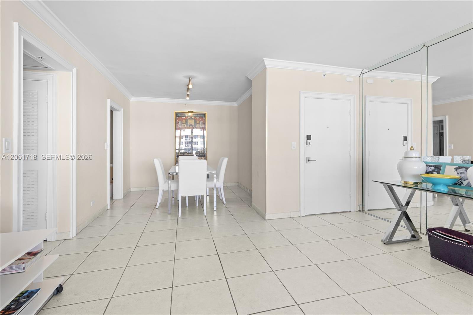 5601 Collins Ave # 1515