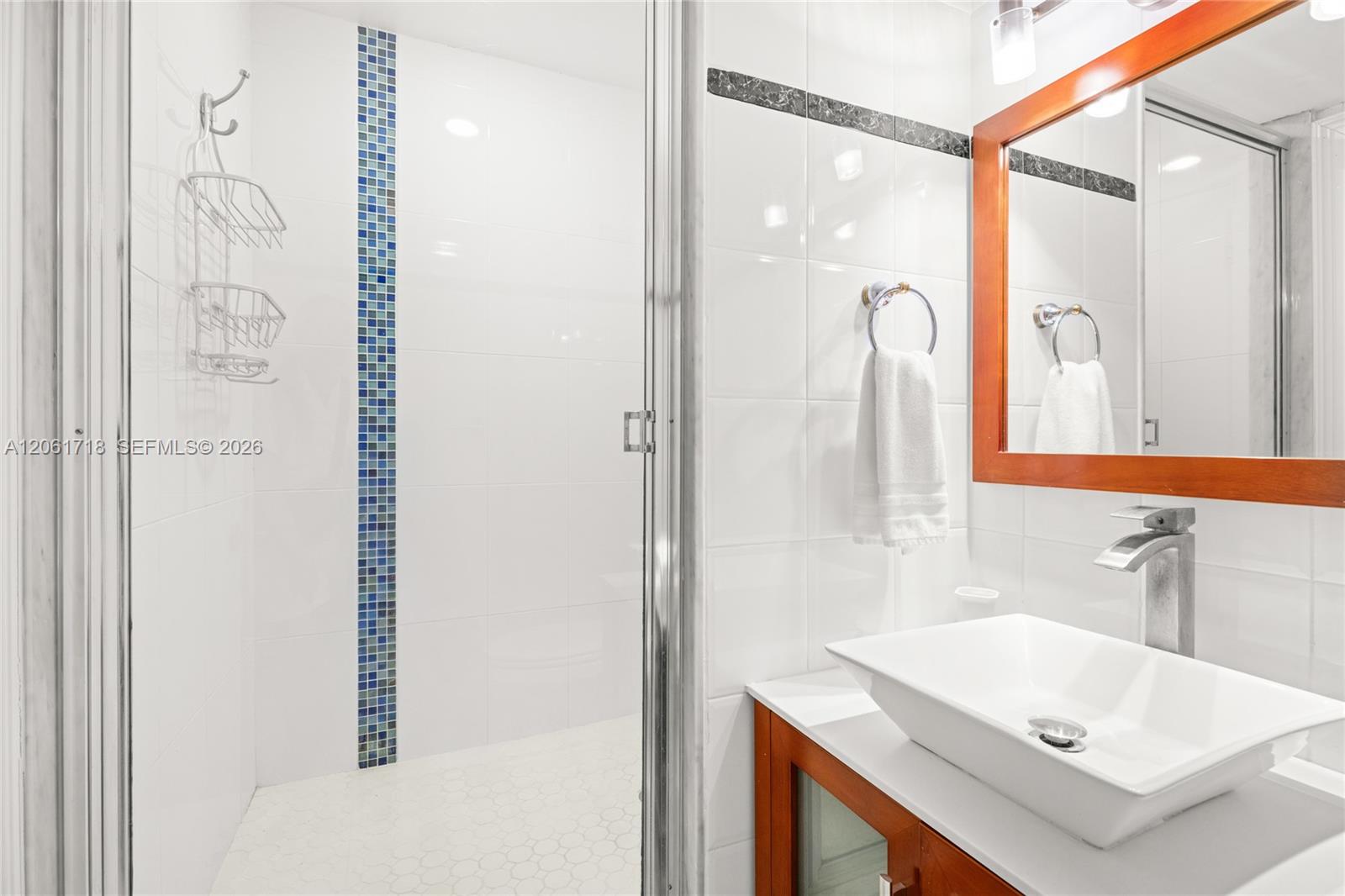 5601 Collins Ave # 1515