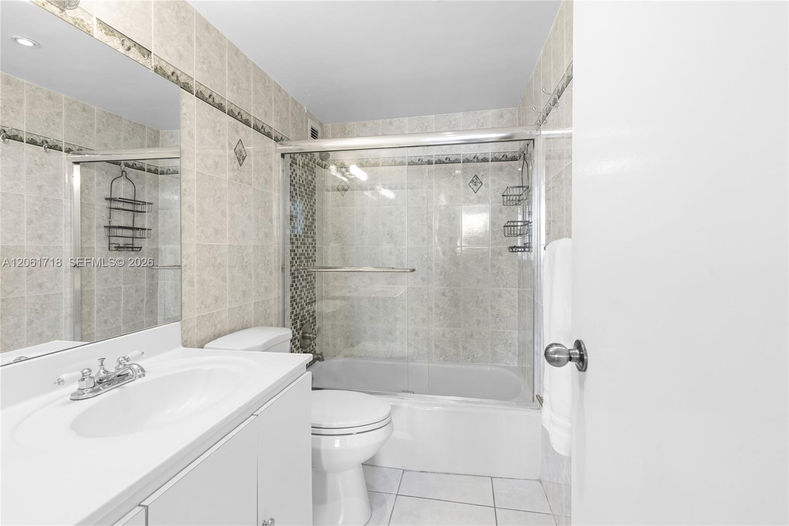 5601 Collins Ave # 1515