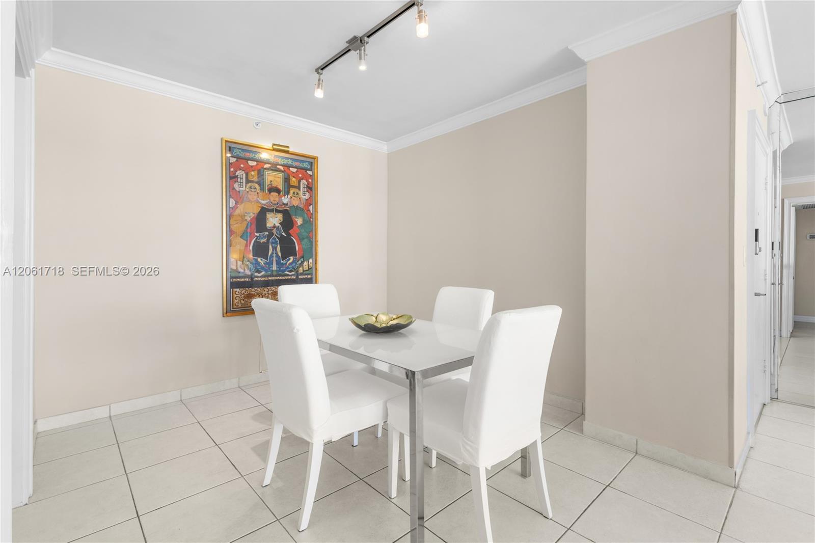 5601 Collins Ave # 1515