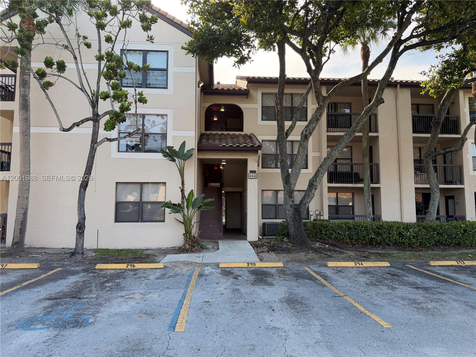 4441 W Mcnab RD # 21