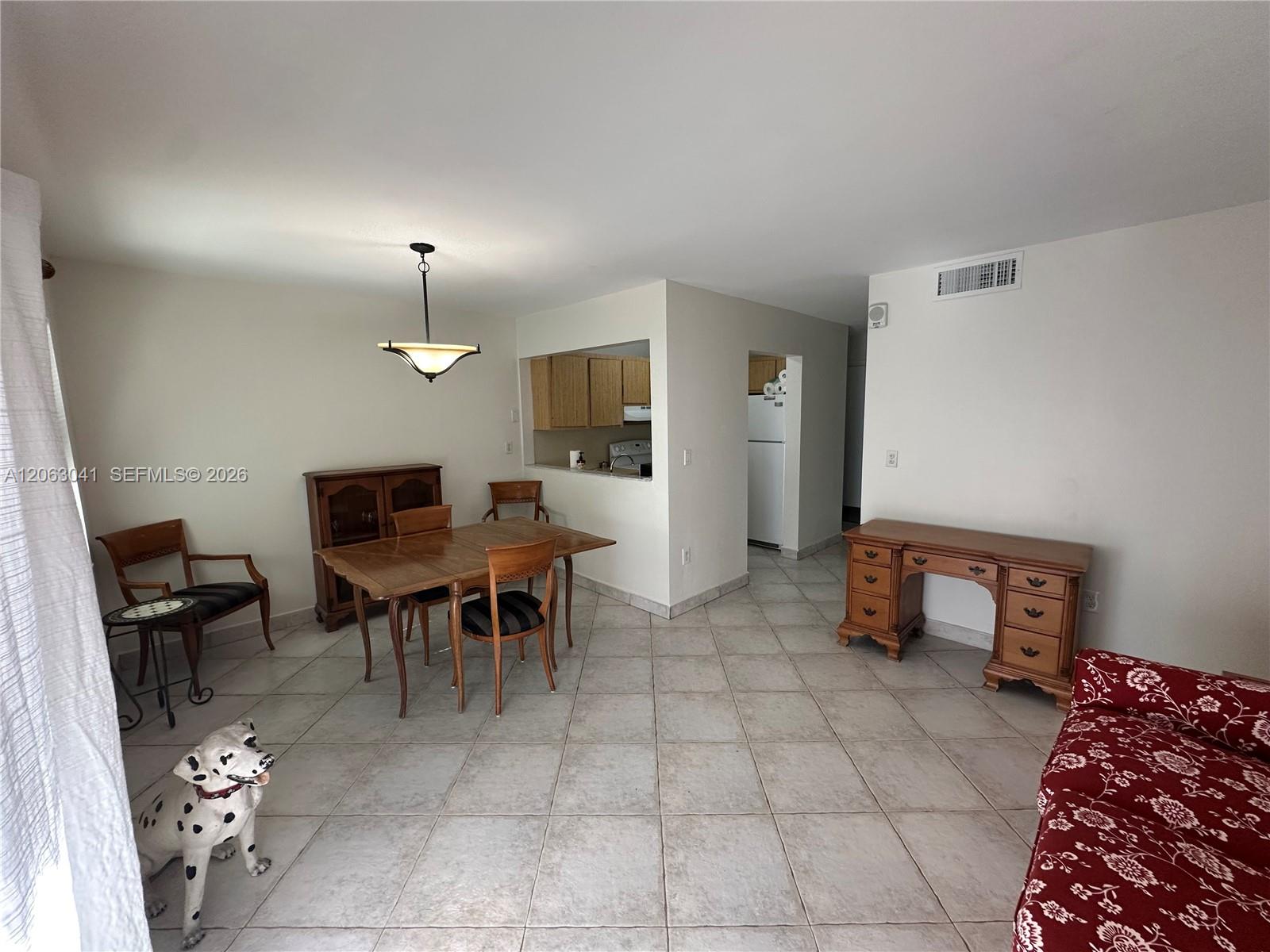 755 SW 6th St # 10
