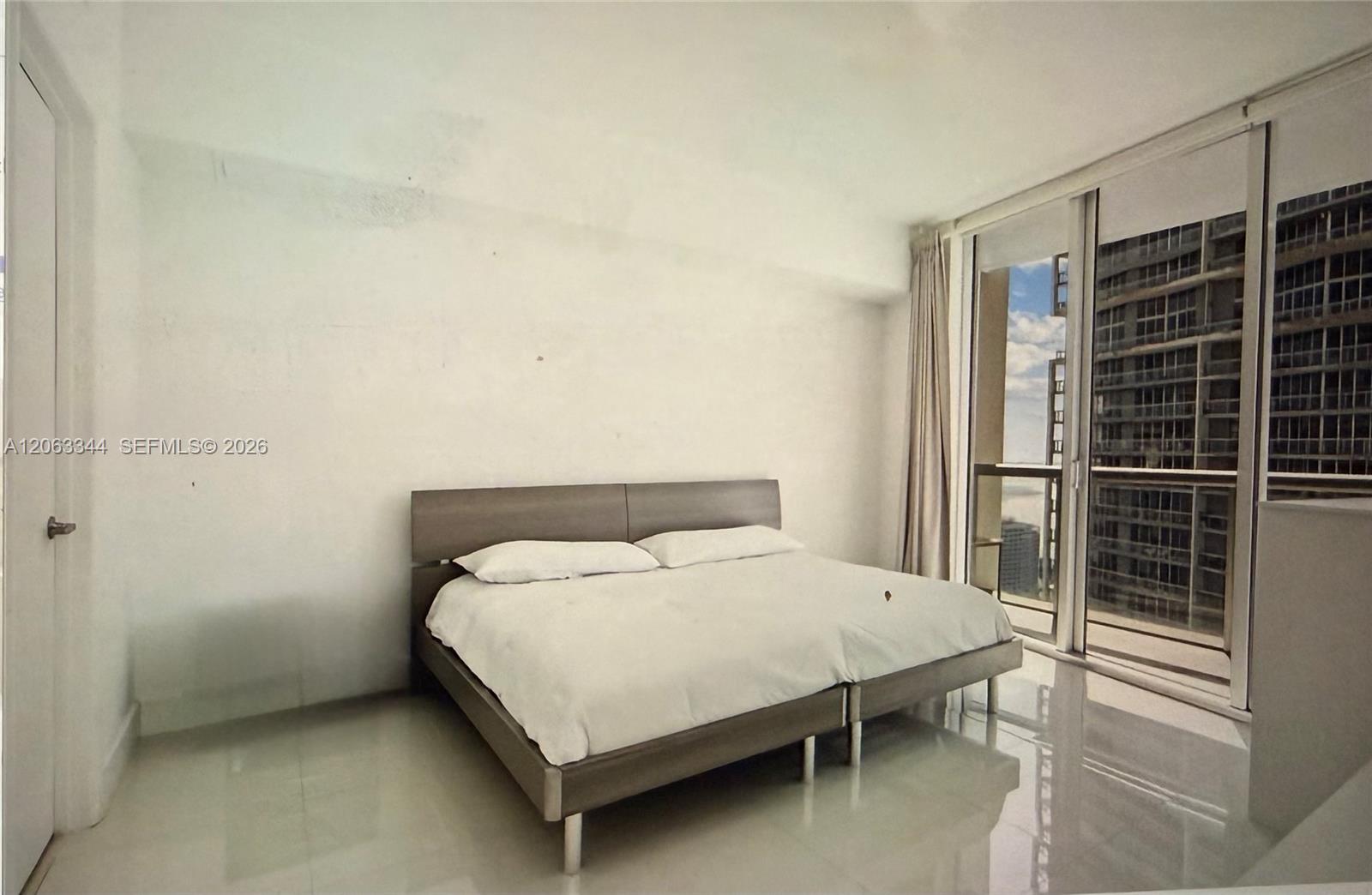 475 BRICKELL AVE # 4909