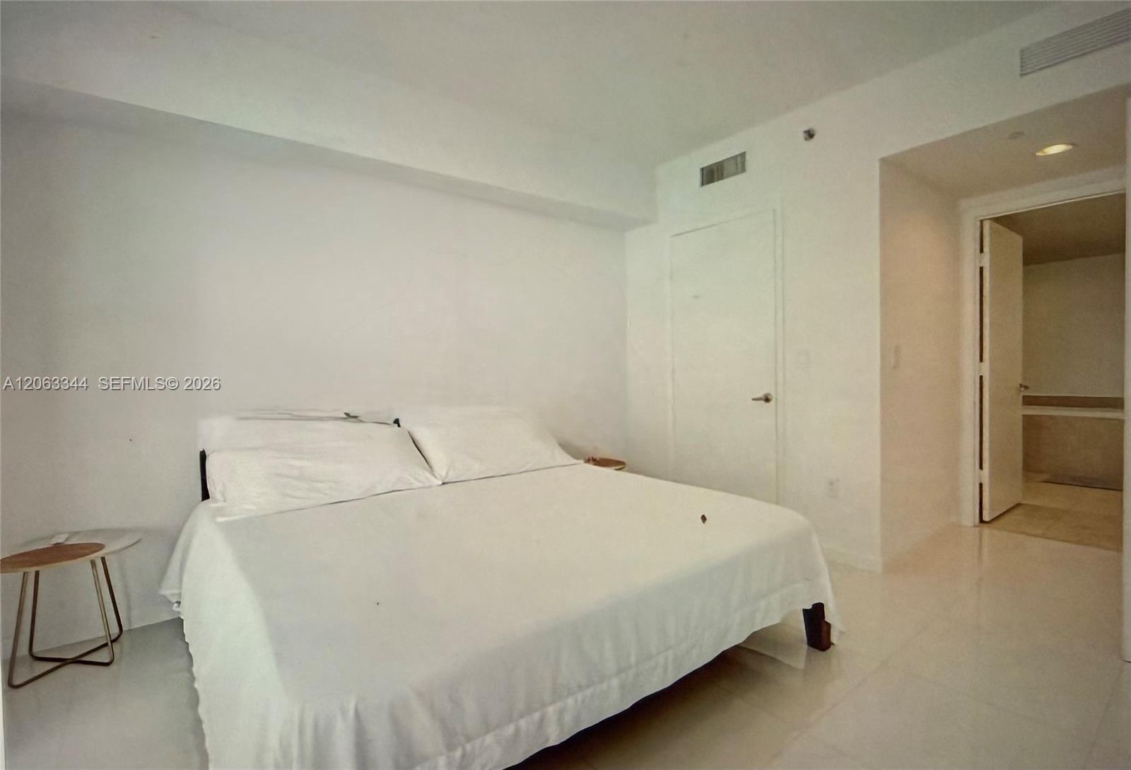475 BRICKELL AVE # 4909