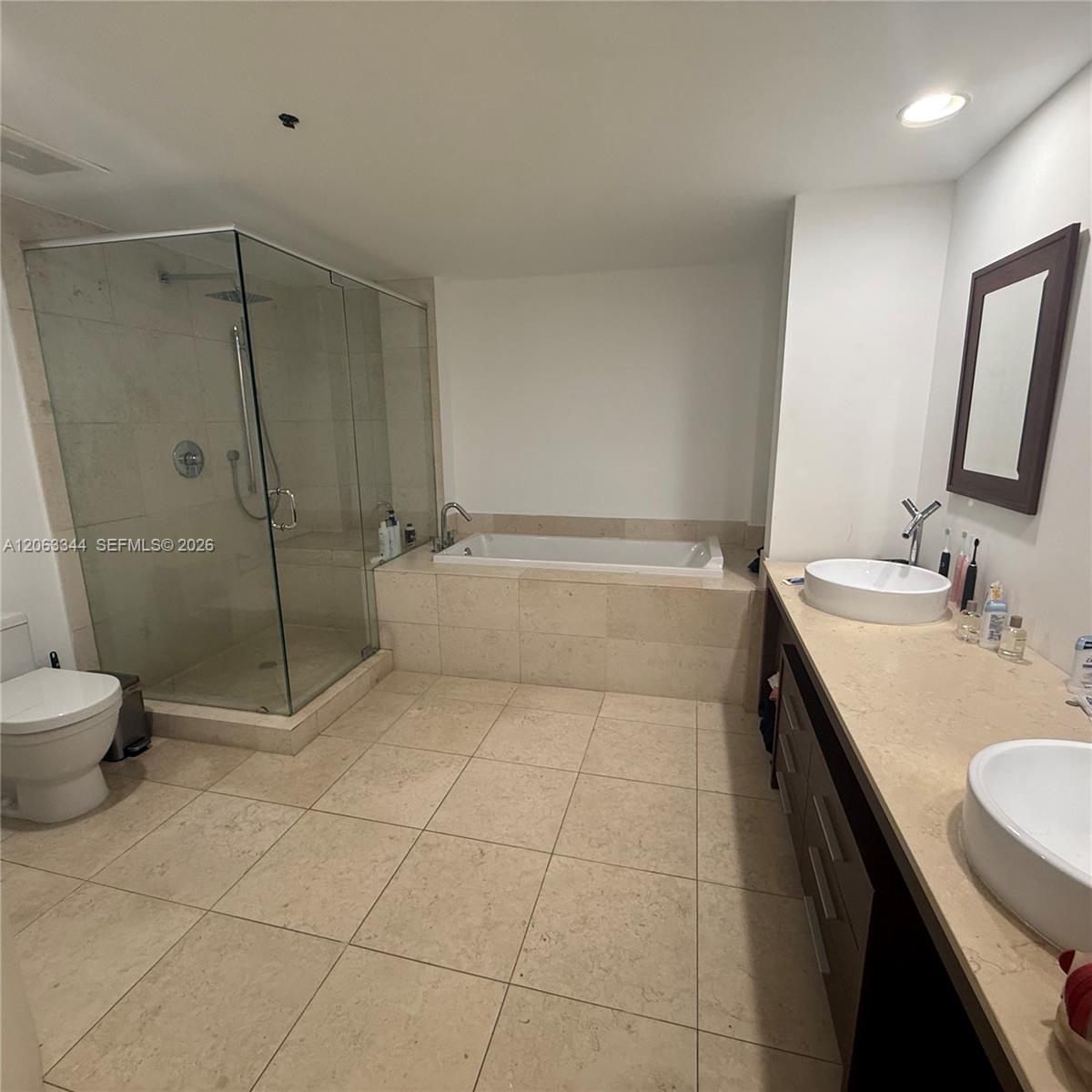 475 BRICKELL AVE # 4909