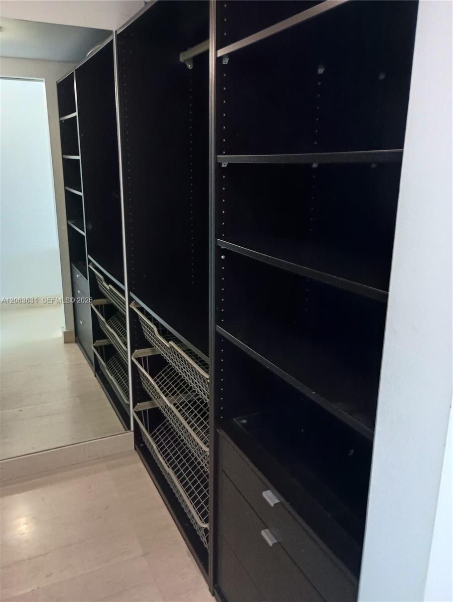 2101 N Brickell Ave # 2504