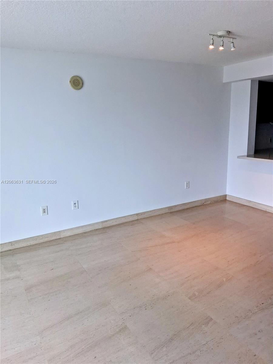 2101 N Brickell Ave # 2504
