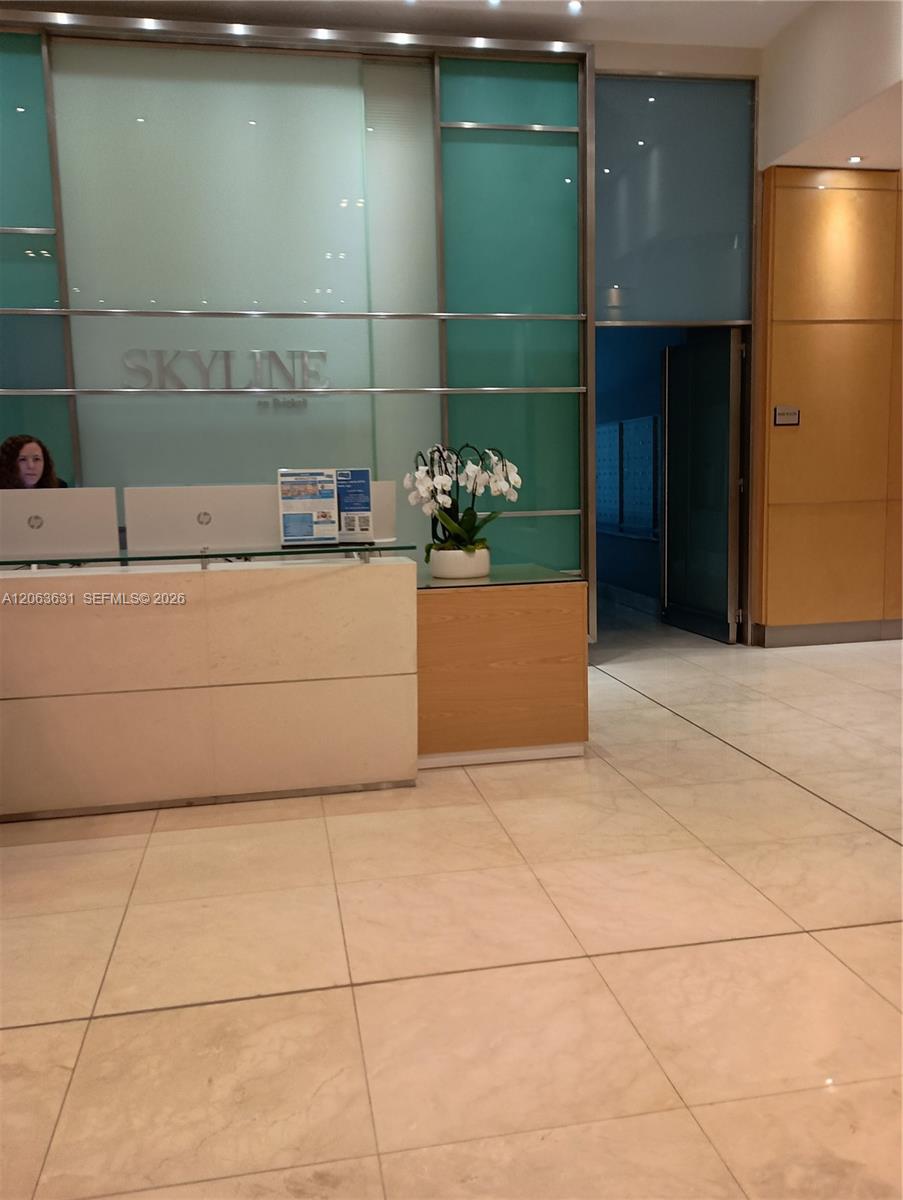 2101 N Brickell Ave # 2504