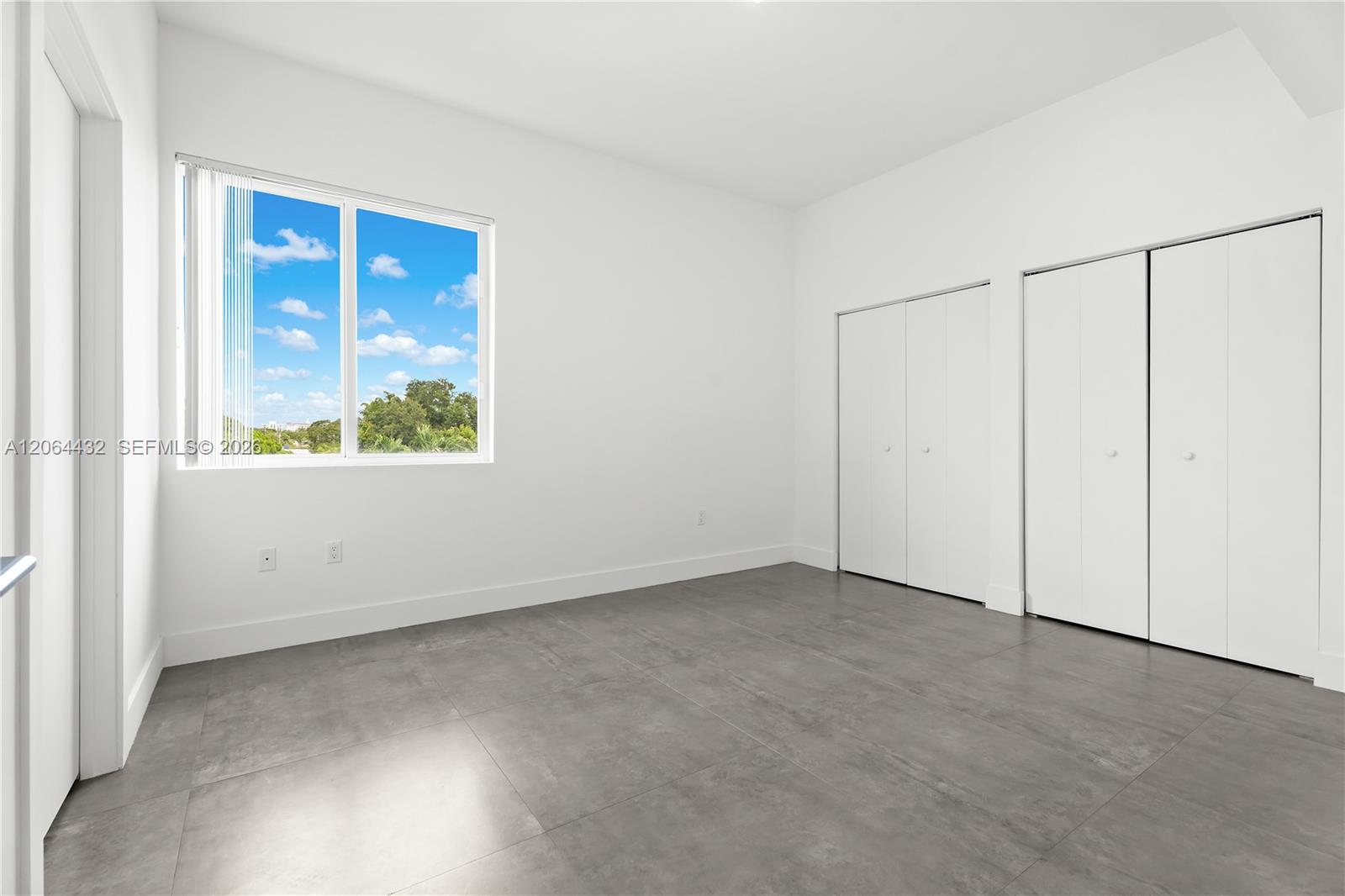2010 SW 25th Ter # 305