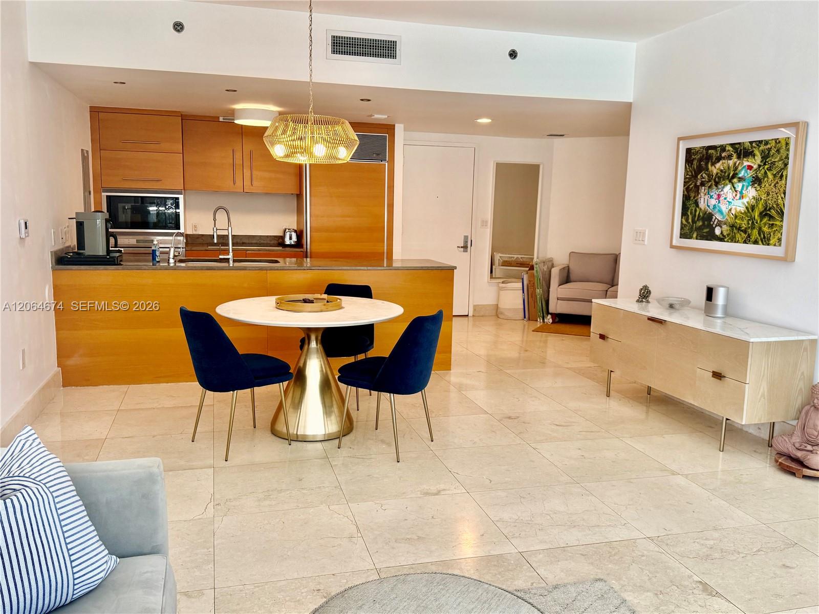 475 Brickell Ave # 1609