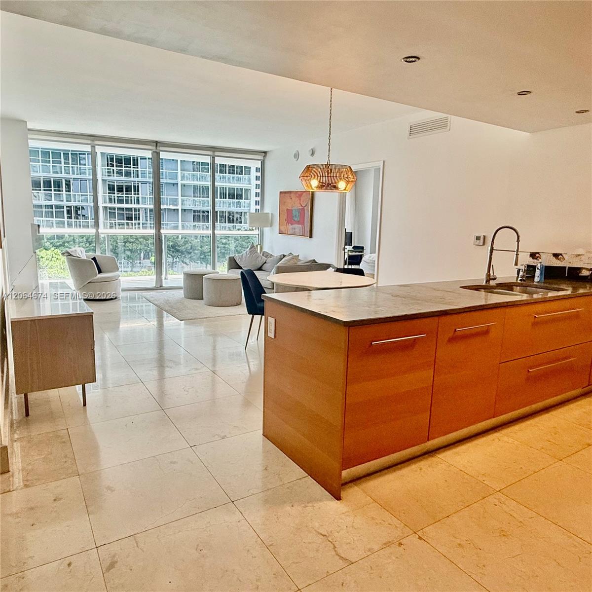 475 Brickell Ave # 1609