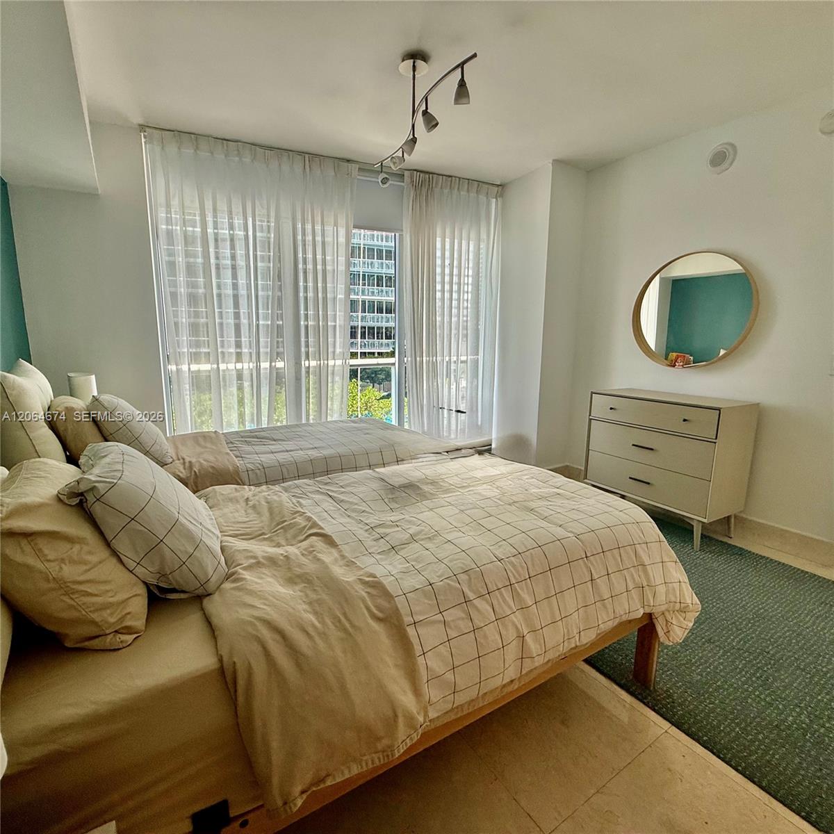 475 Brickell Ave # 1609