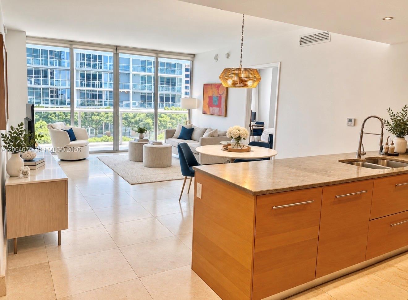 475 Brickell Ave # 1609