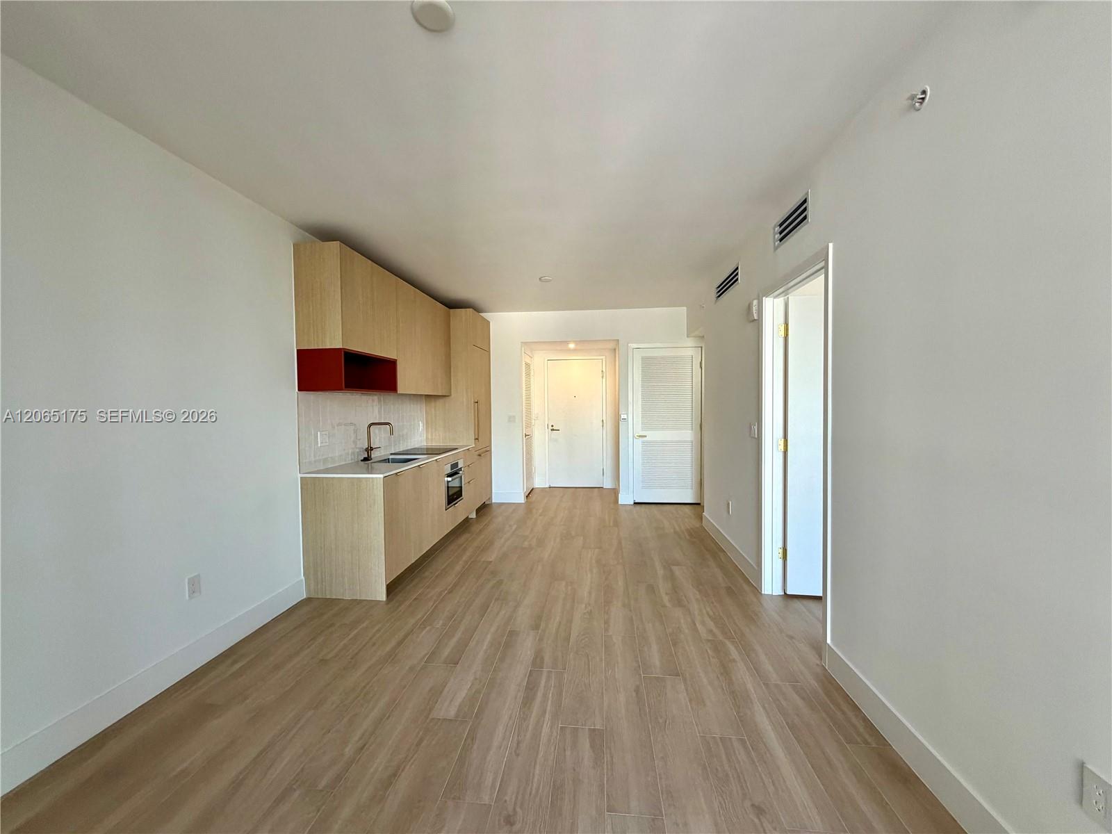 90 NE 32nd ST # 711