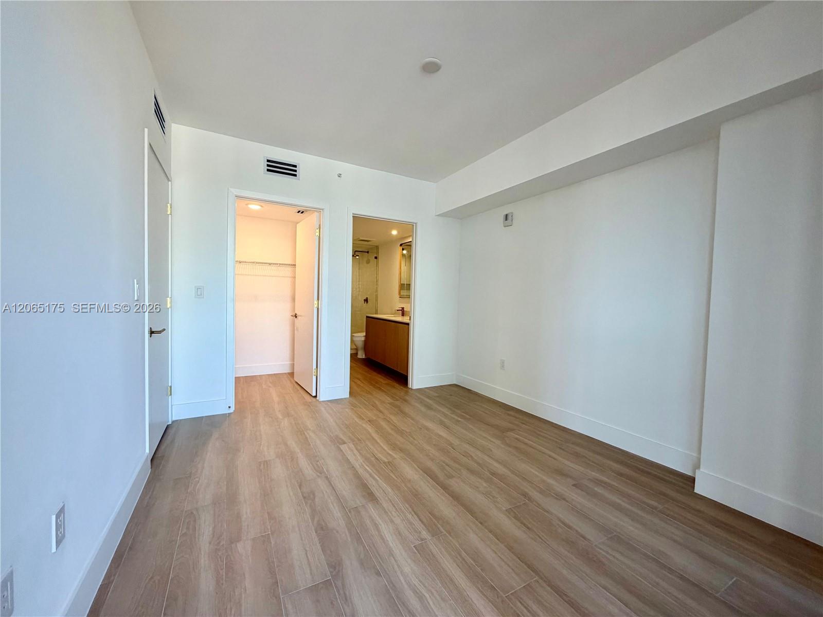 90 NE 32nd ST # 711