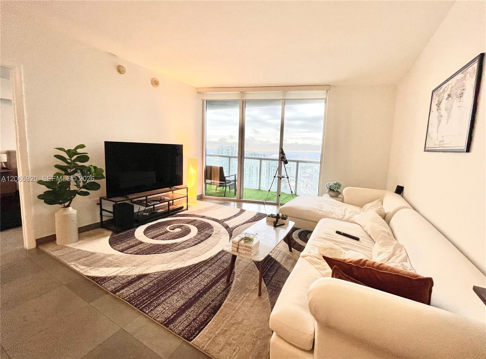 465 BRICKELL AVENUE # 4906