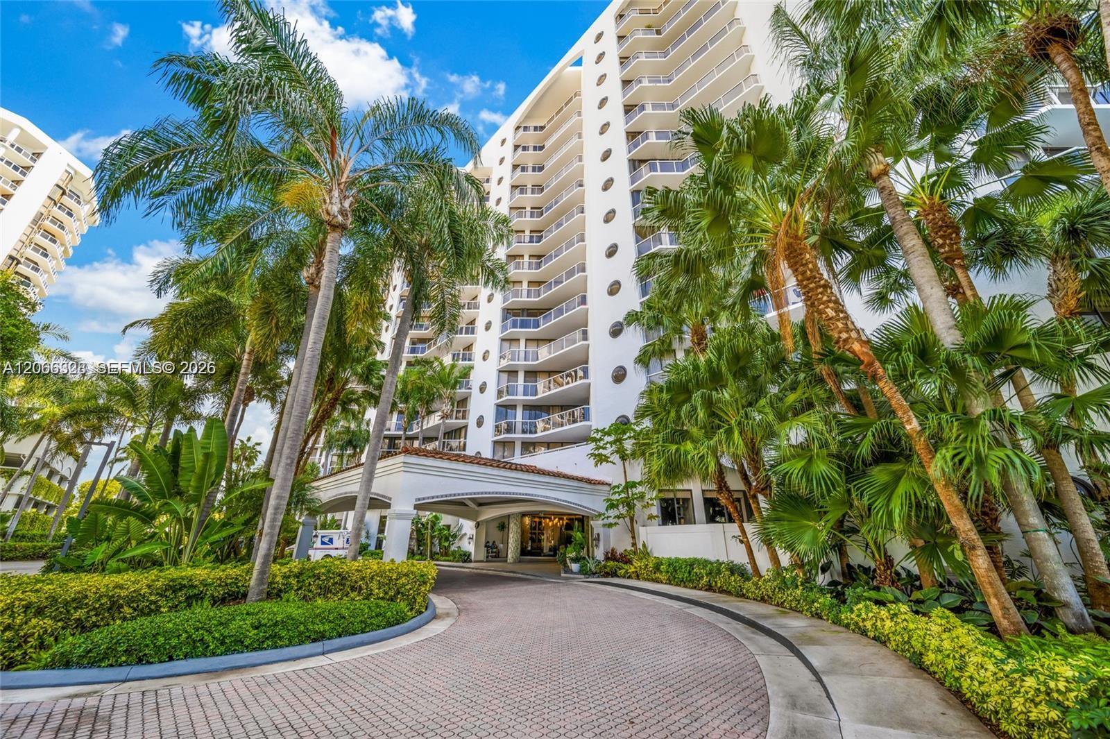 3610 Yacht Club Dr # 1114