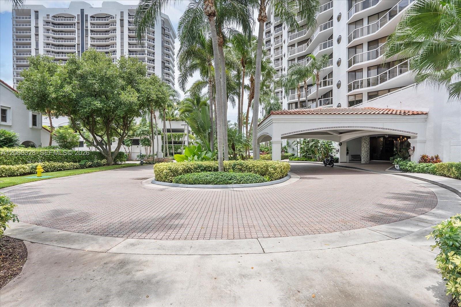 3610 Yacht Club Dr # 1114
