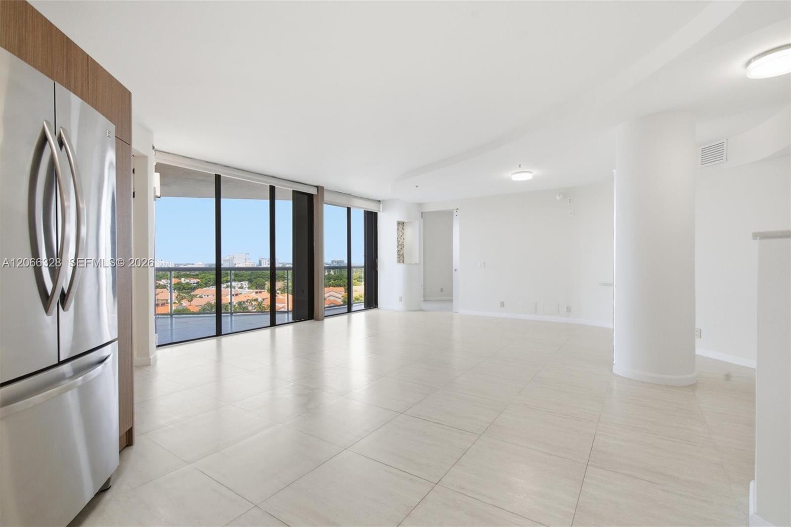 3610 Yacht Club Dr # 1114