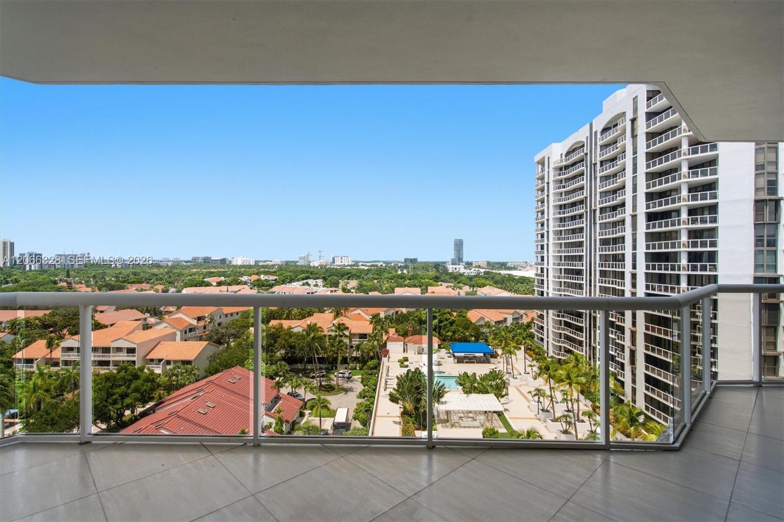 3610 Yacht Club Dr # 1114