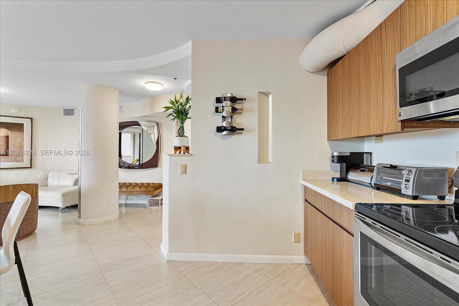 3610 Yacht Club Dr # 1114