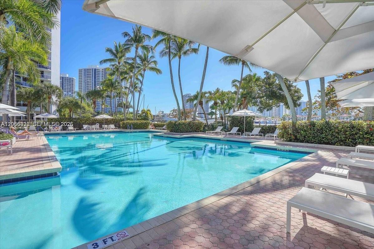 3610 Yacht Club Dr # 1114