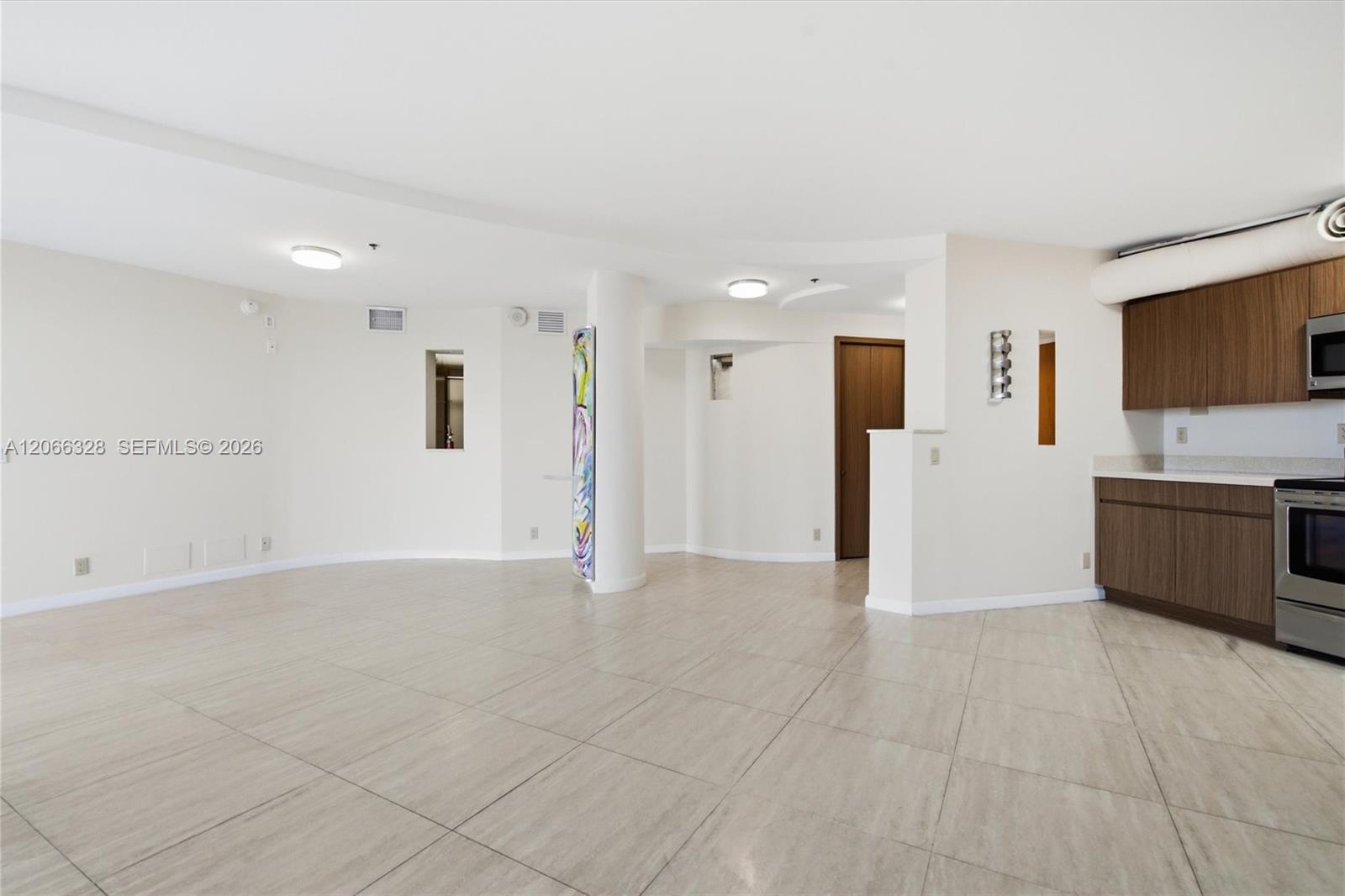 3610 Yacht Club Dr # 1114