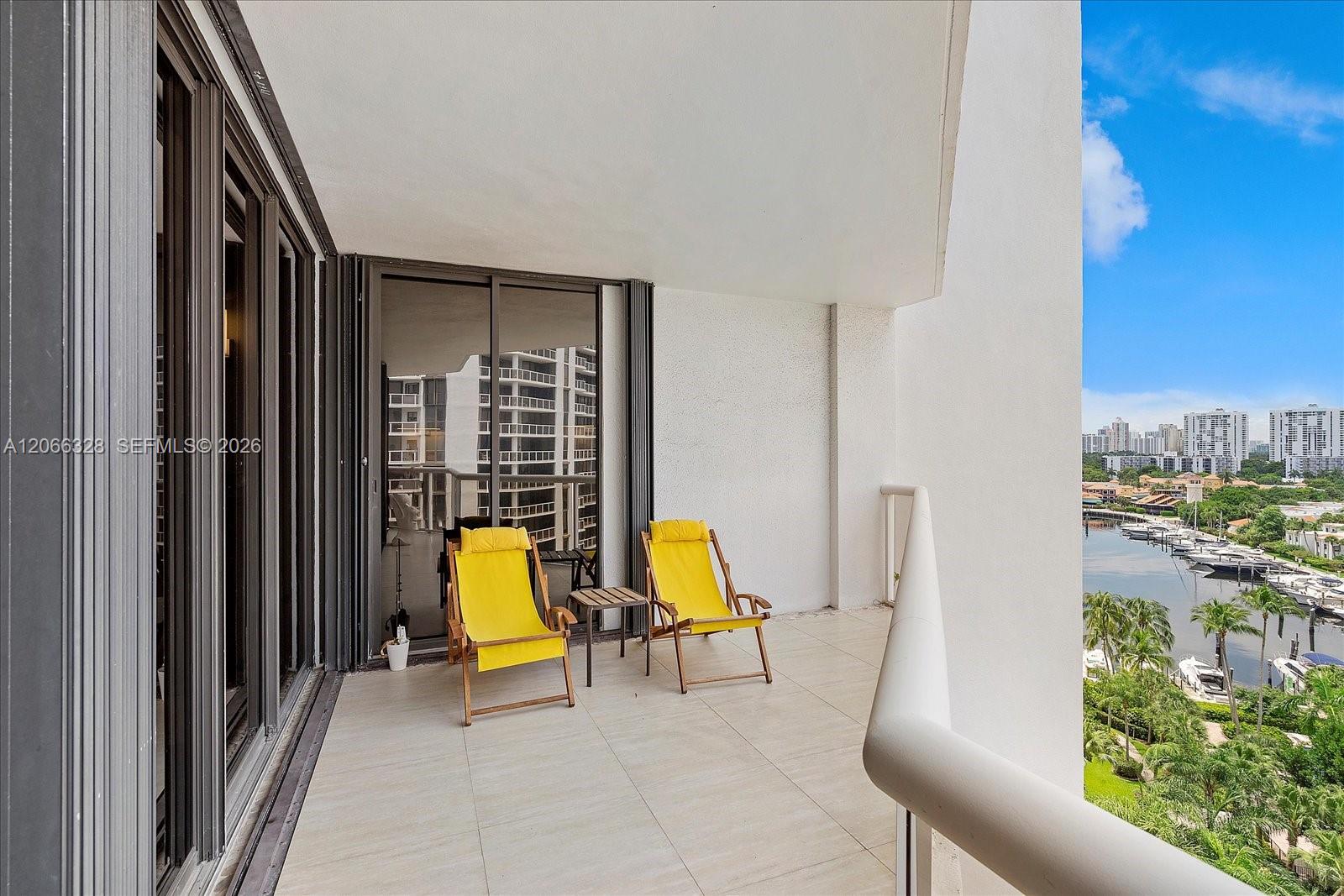 3610 Yacht Club Dr # 1114