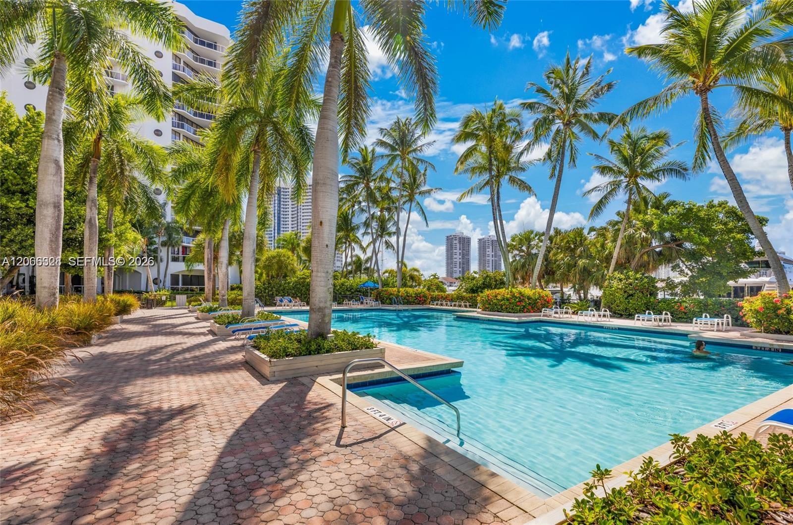 3610 Yacht Club Dr # 1114