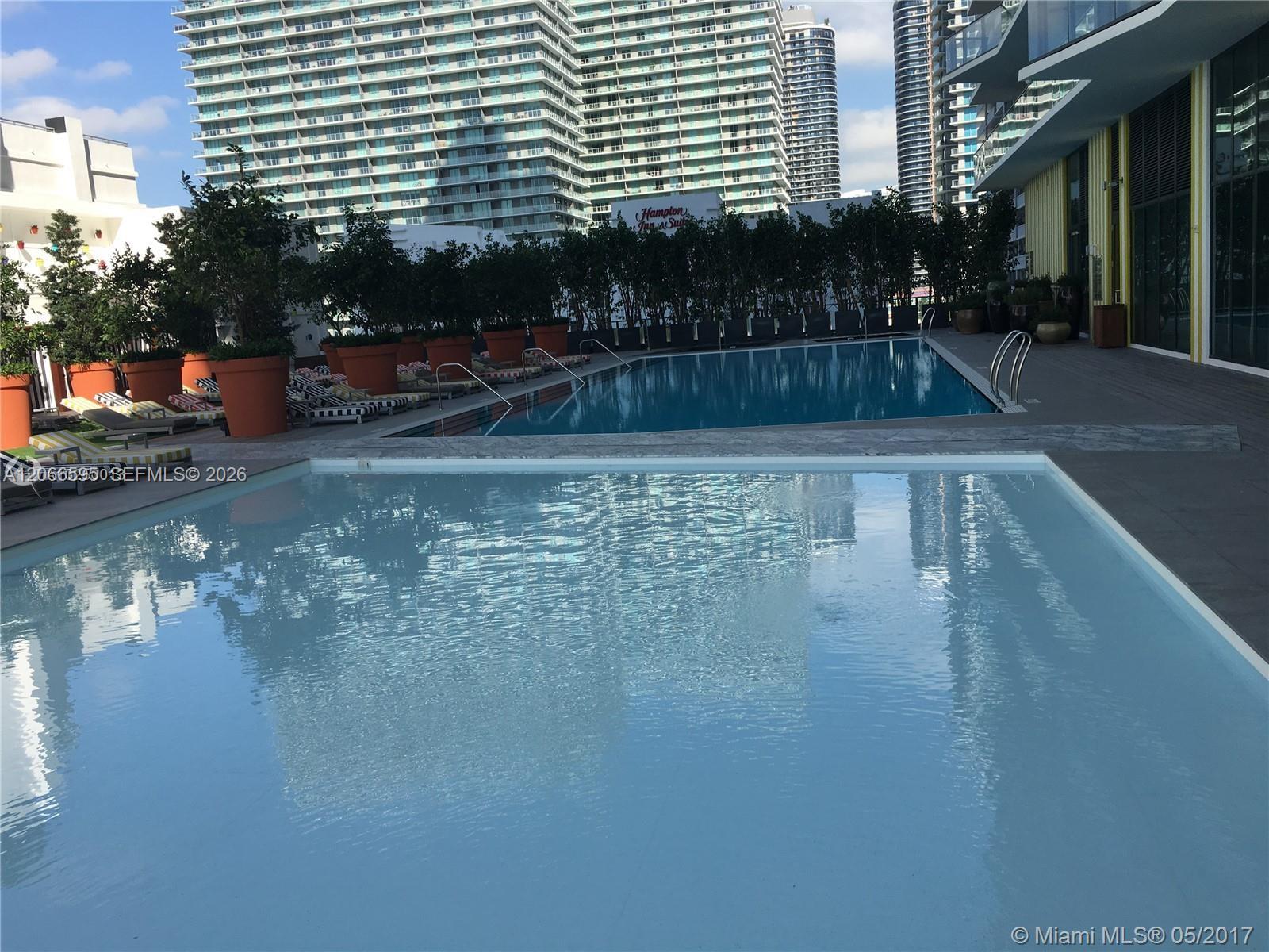 1300 S MIAMI AV Unit: 4002