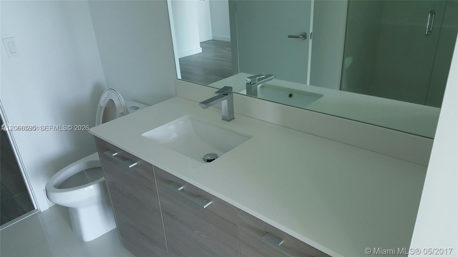 1300 S MIAMI AV Unit: 4002