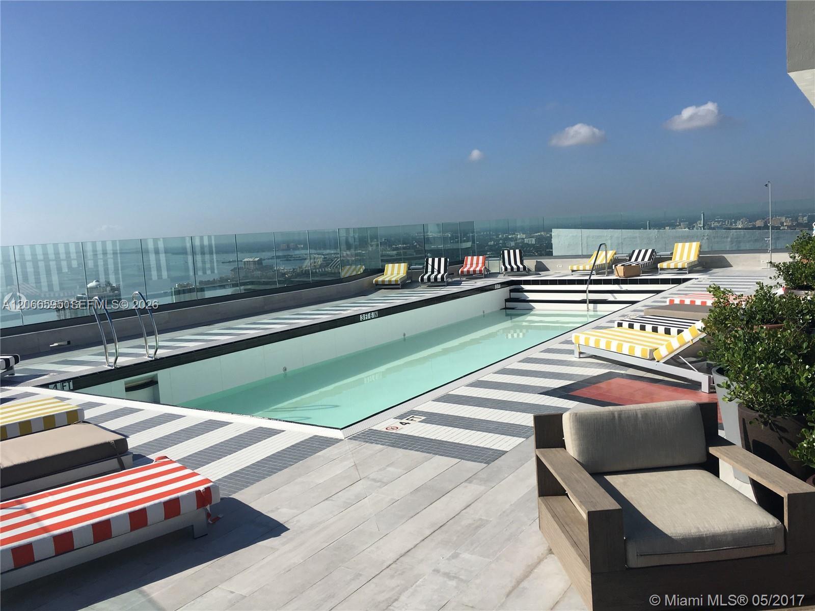 1300 S MIAMI AV Unit: 4002