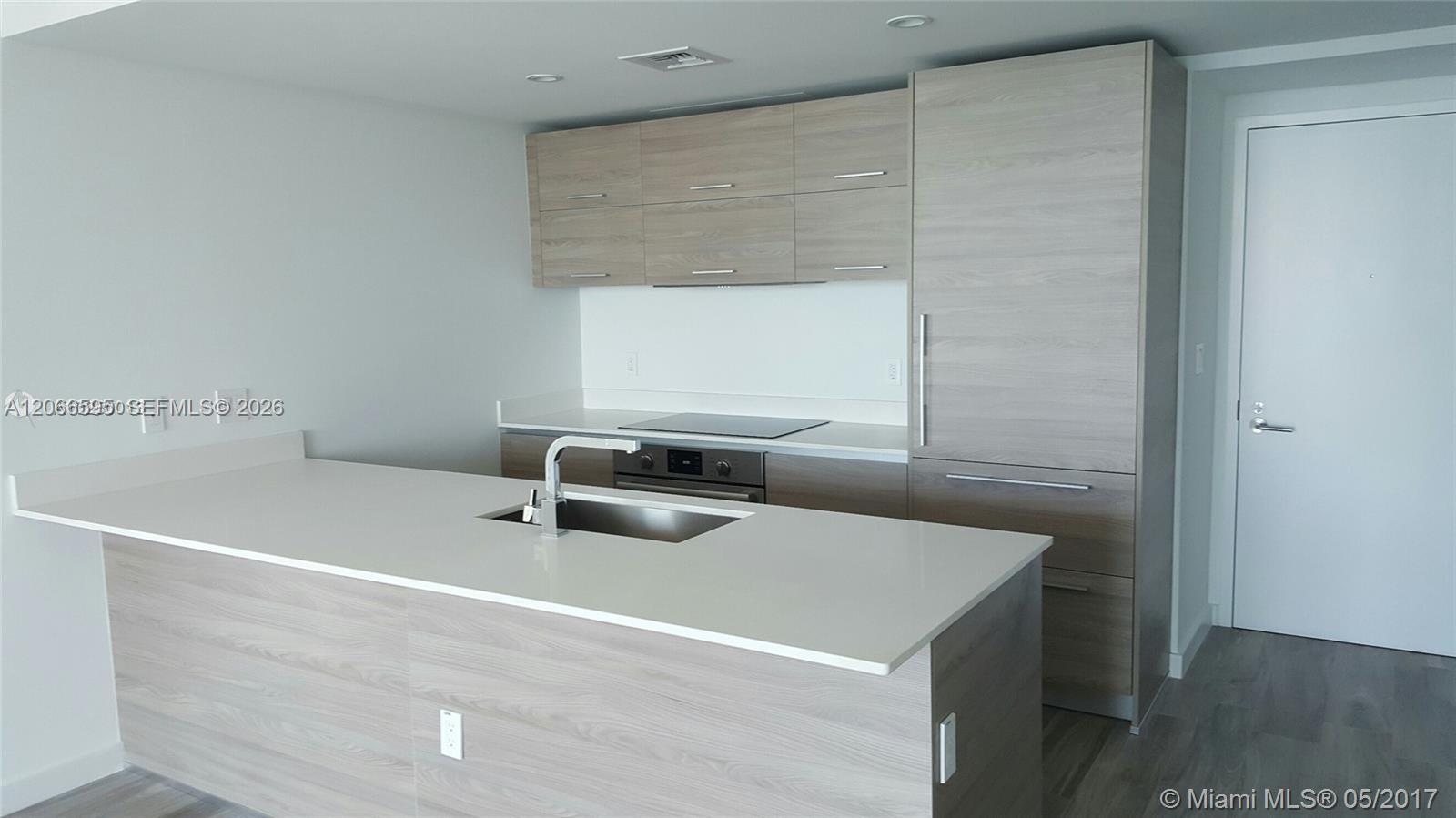 1300 S MIAMI AV Unit: 4002