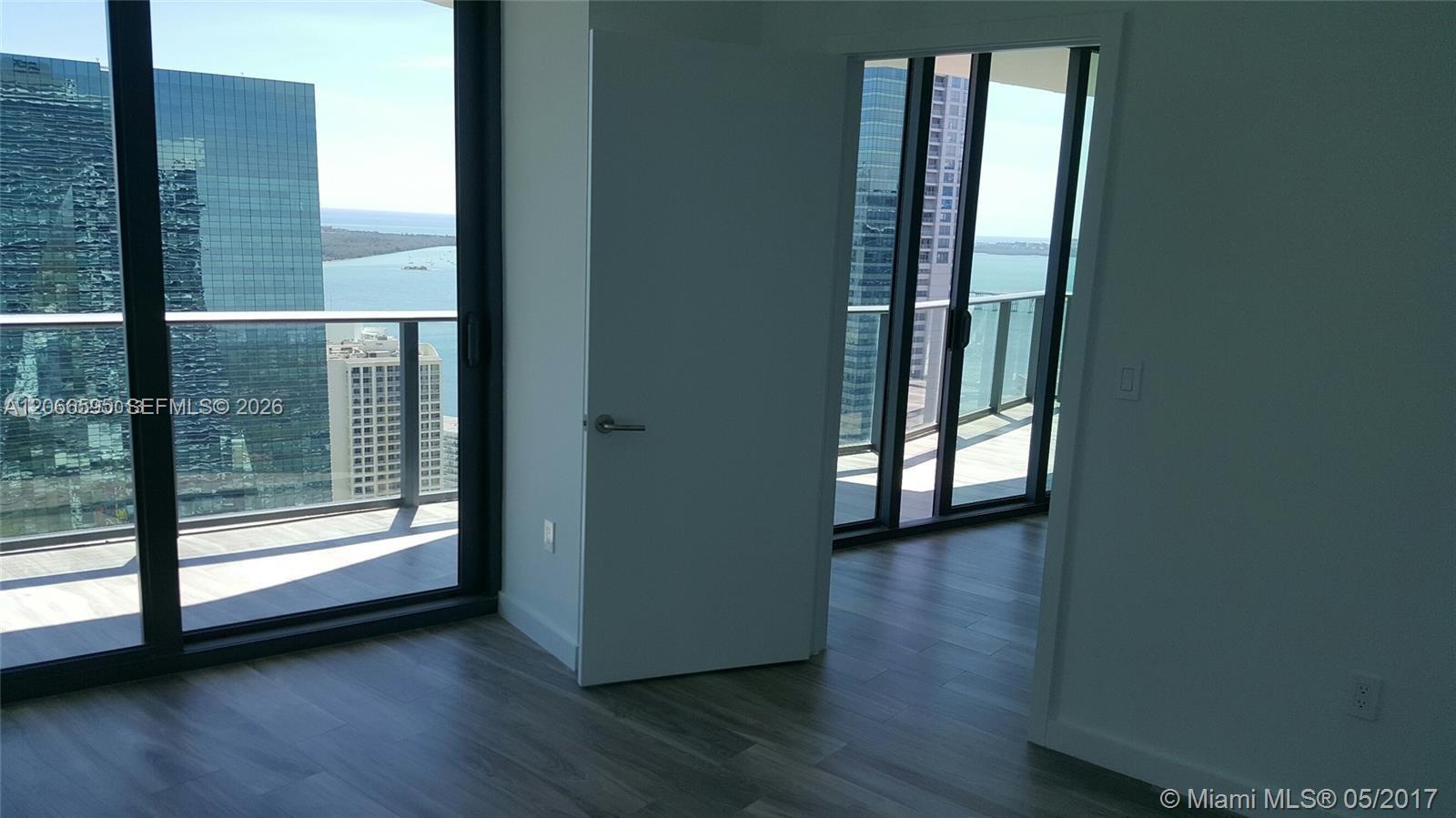 1300 S MIAMI AV Unit: 4002