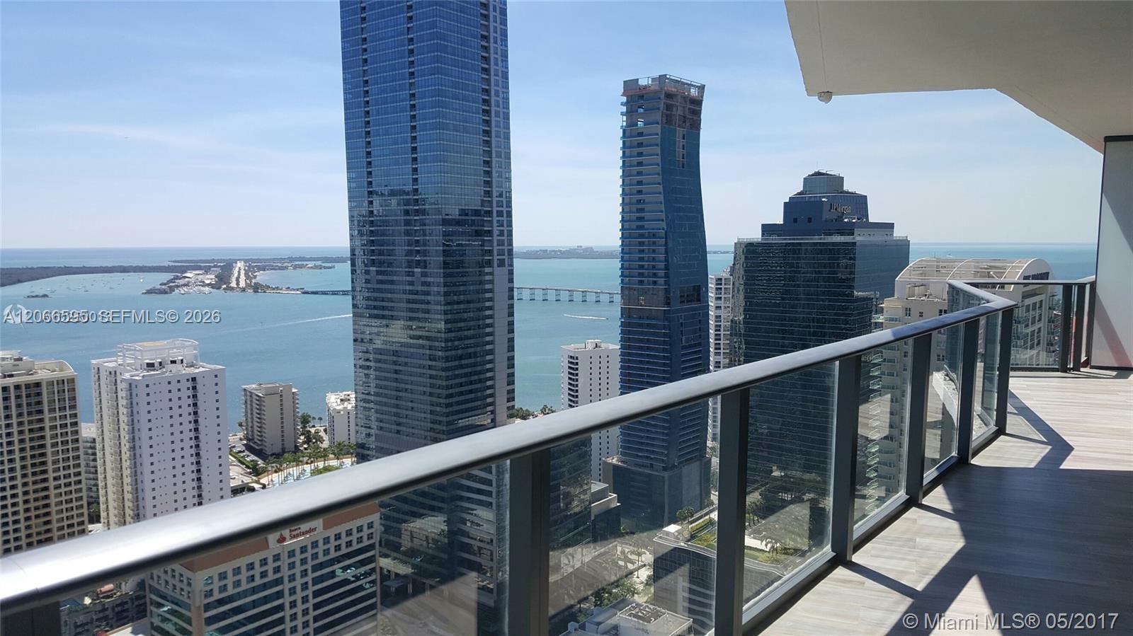 1300 S MIAMI AV Unit: 4002