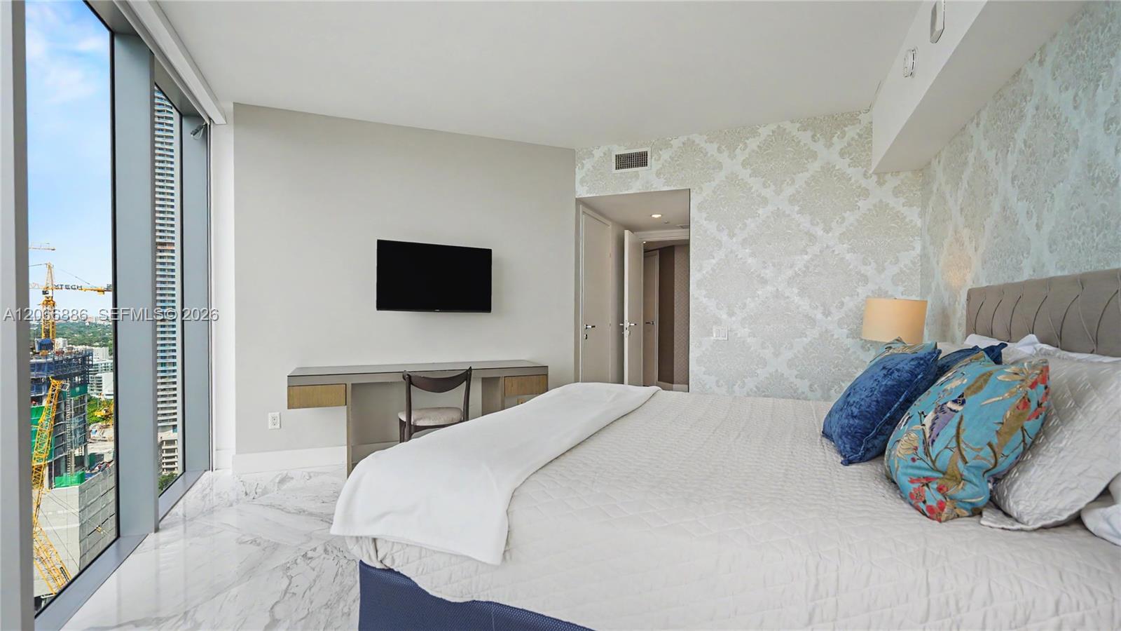 1300 Brickell Bay Dr # 3102
