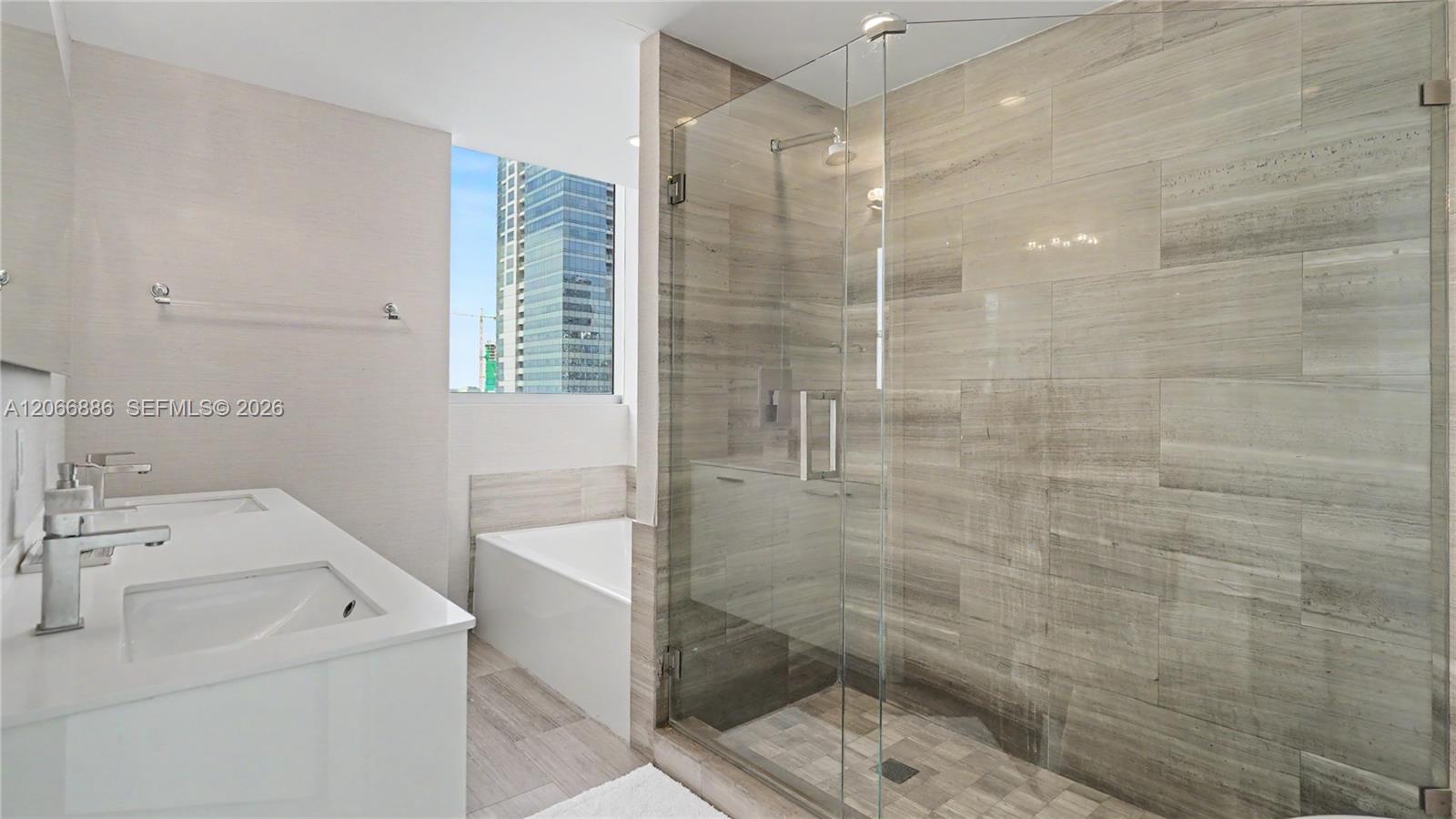 1300 Brickell Bay Dr # 3102