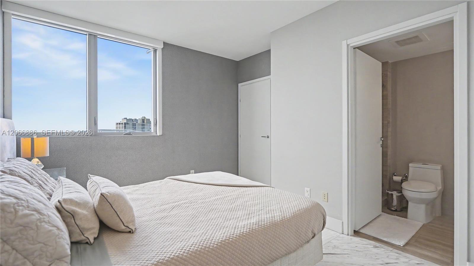 1300 Brickell Bay Dr # 3102