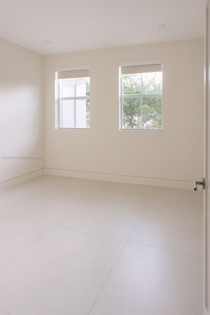 8167 NW 108th Ct Unit: .