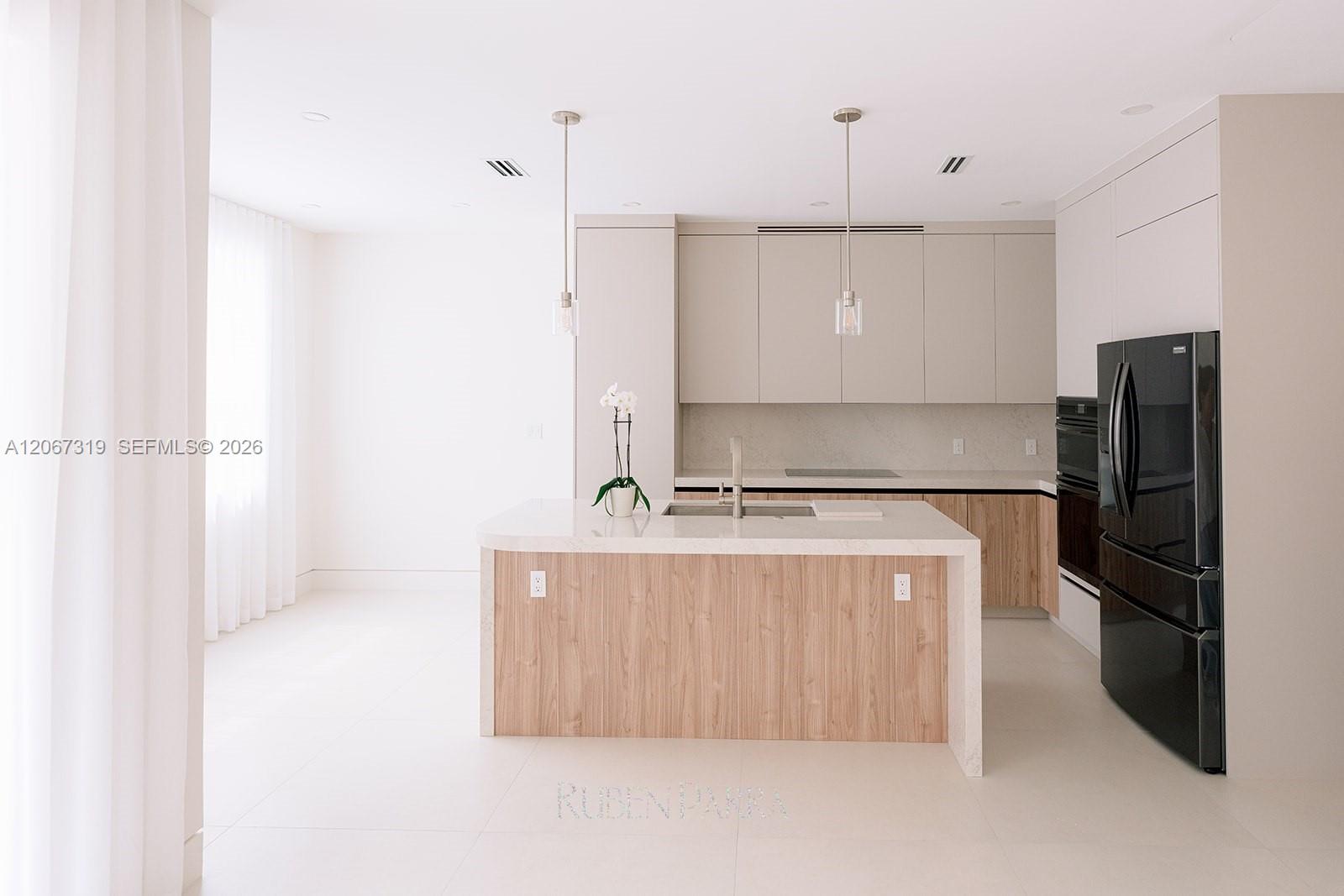 8167 NW 108th Ct Unit: .