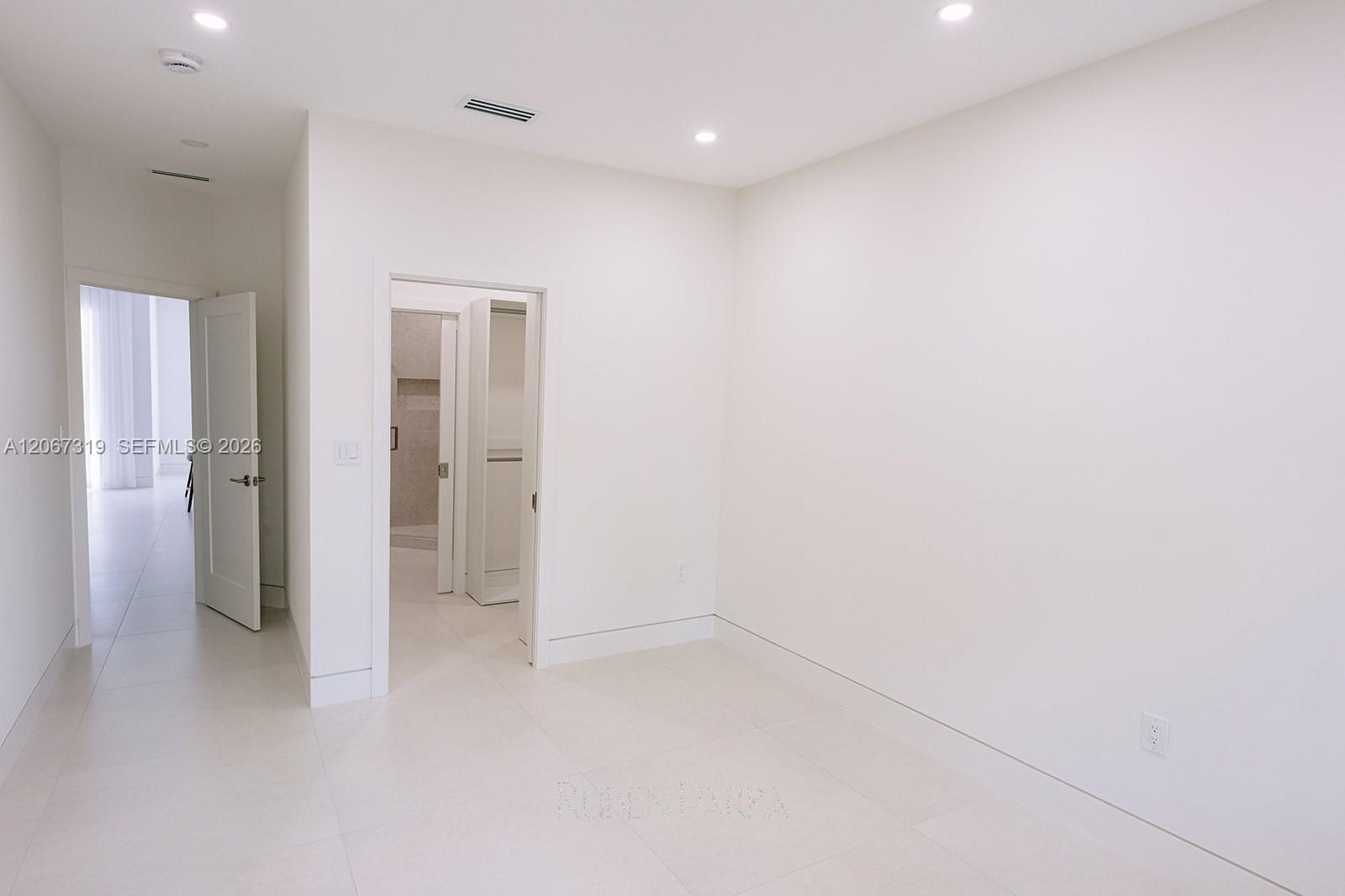 8167 NW 108th Ct Unit: .