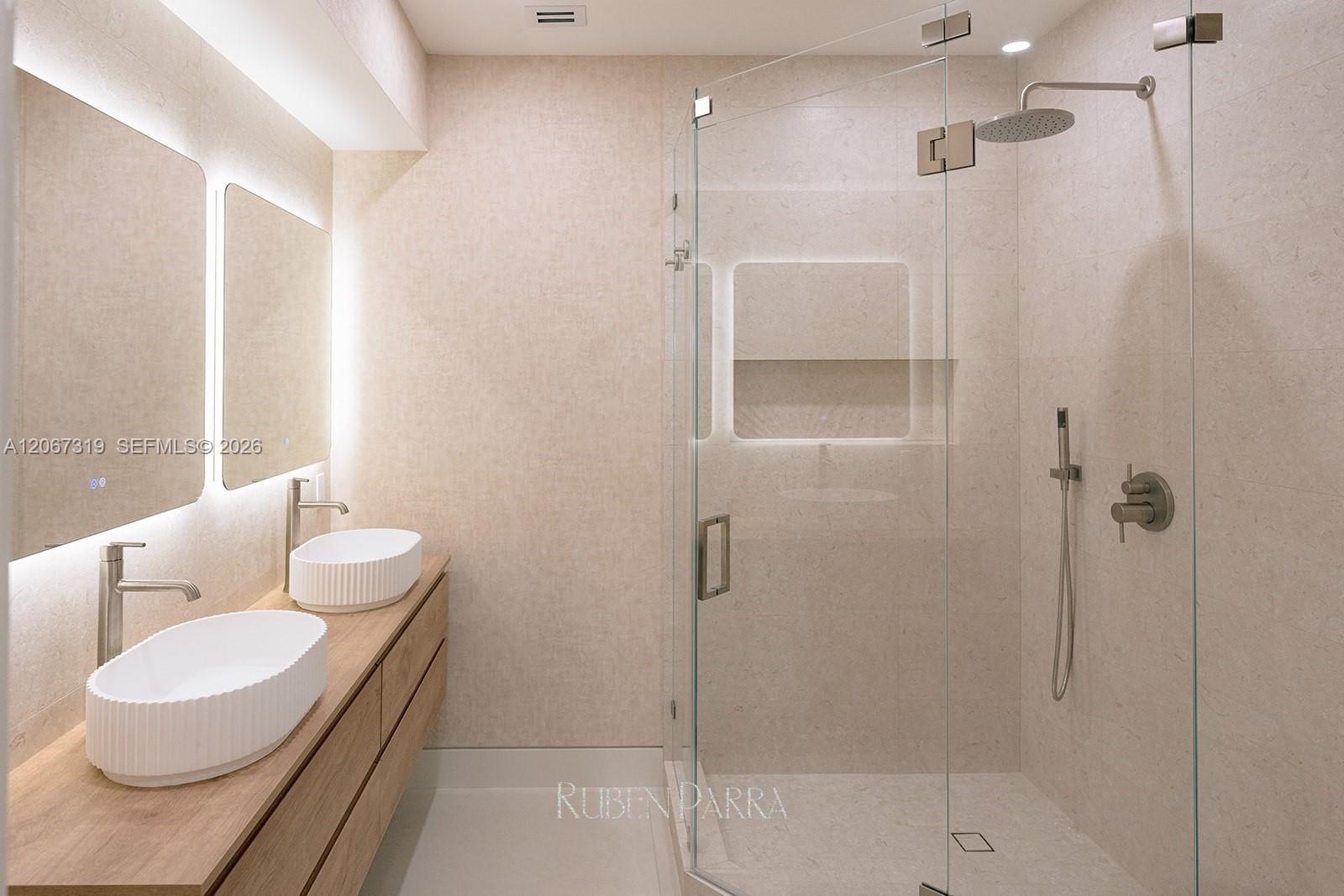 8167 NW 108th Ct Unit: .