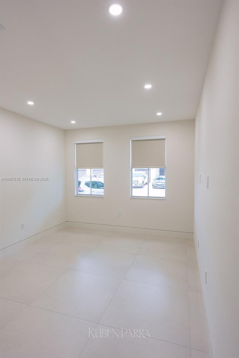 8167 NW 108th Ct Unit: .