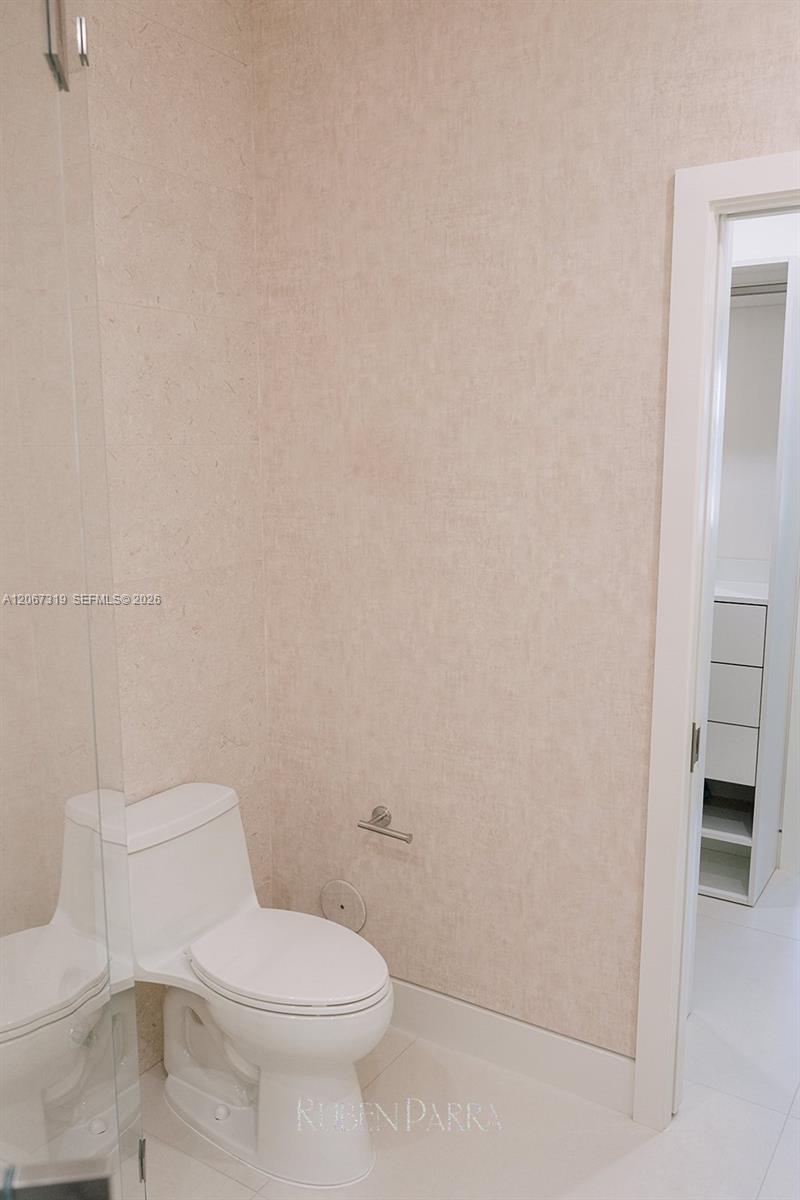 8167 NW 108th Ct Unit: .