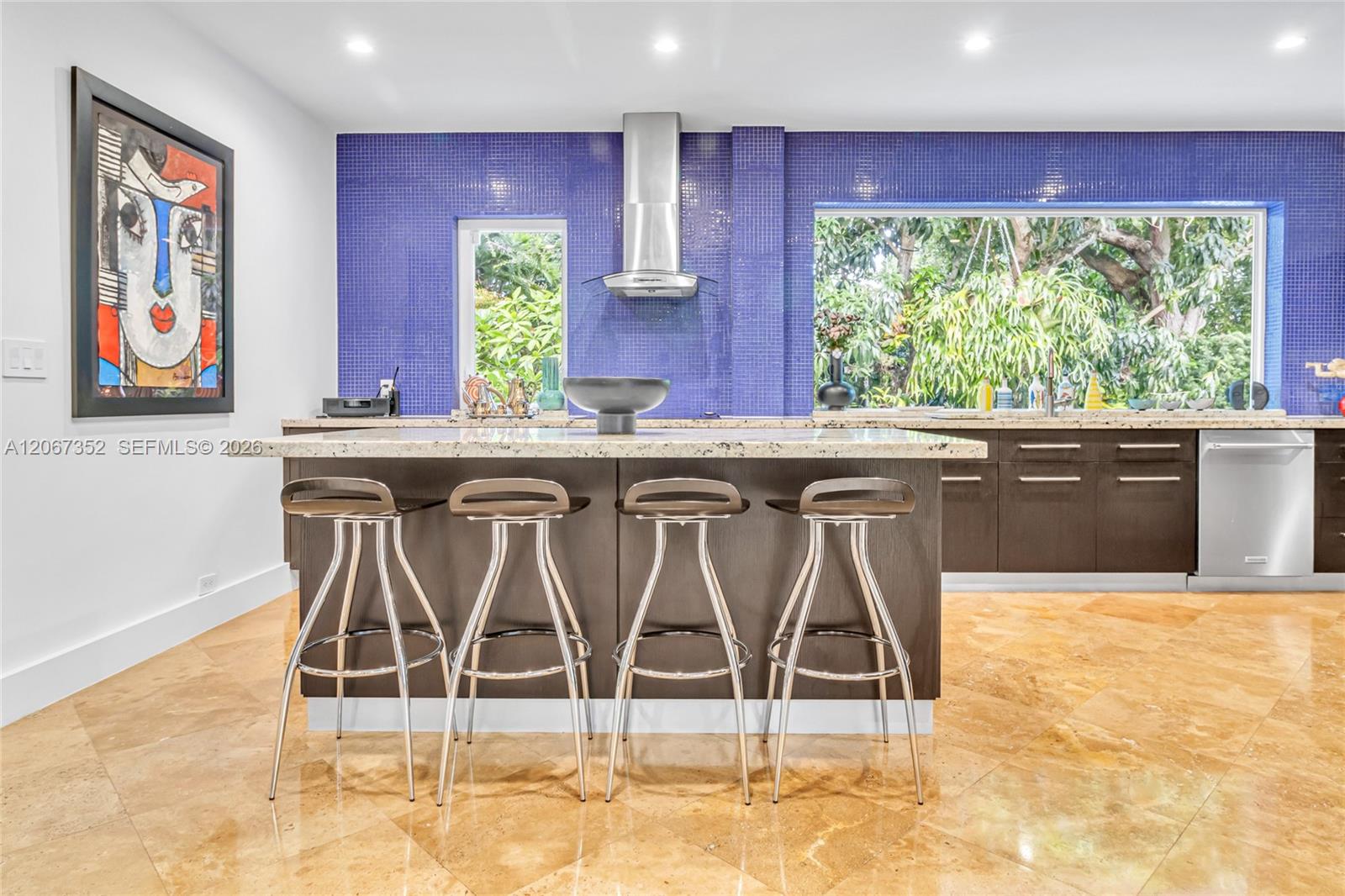 460 NE 50th Ter