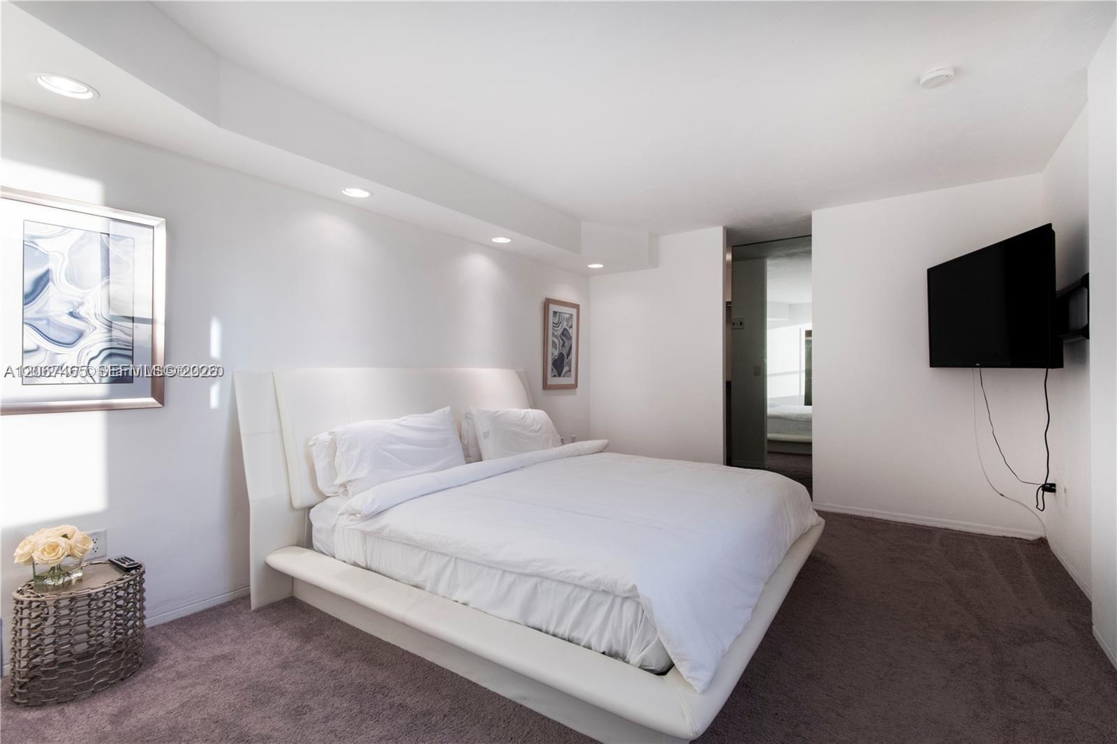 10185 Collins Ave # 1416