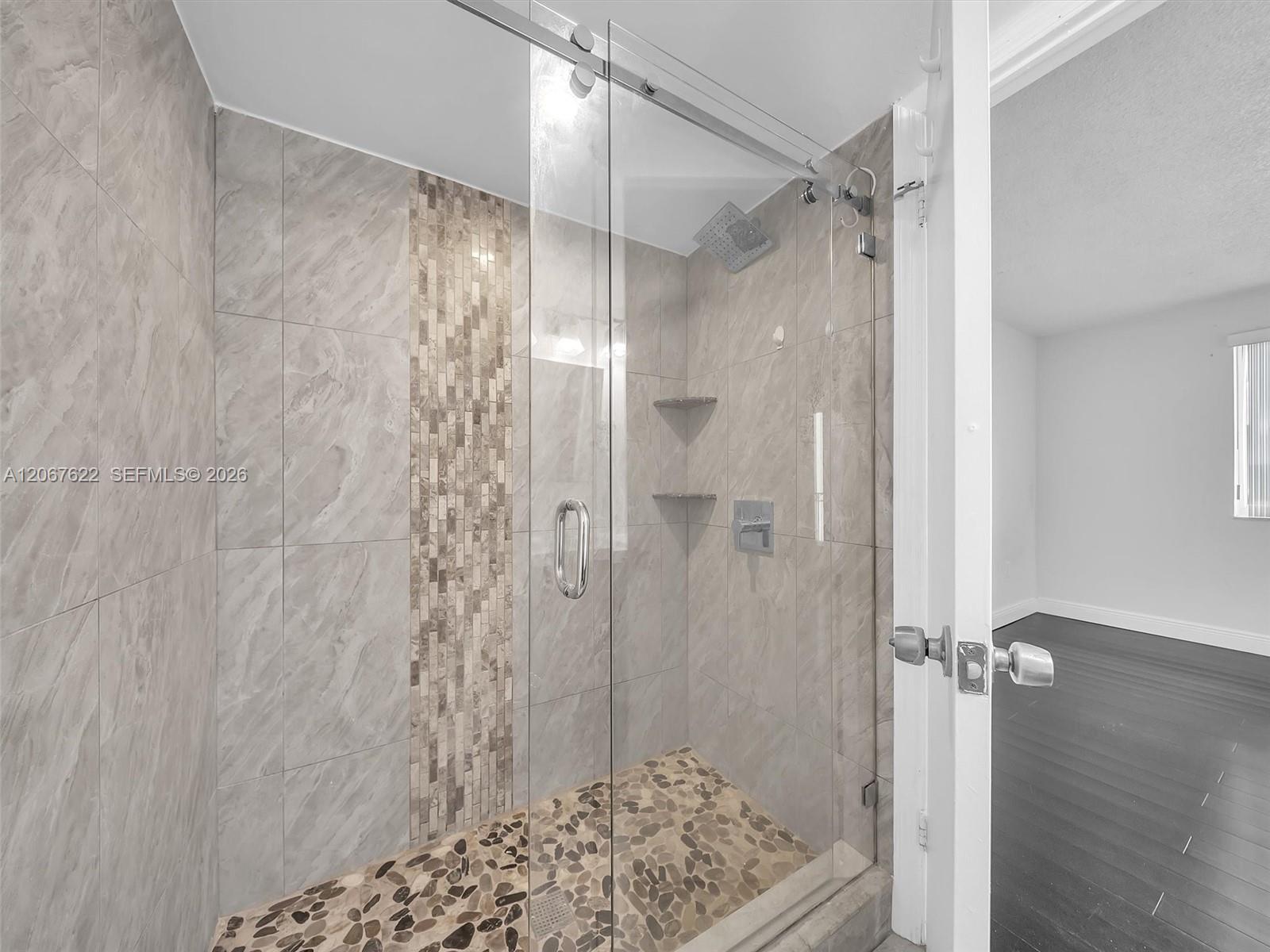 670 NW 85th Pl # 104 Unit: 11-104