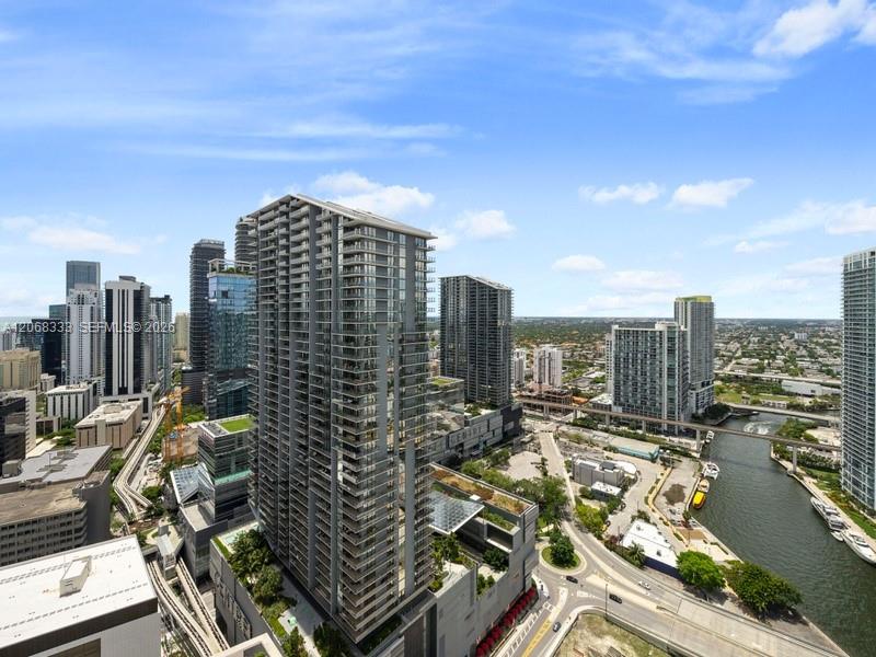 41 SE 5th St # 2310
